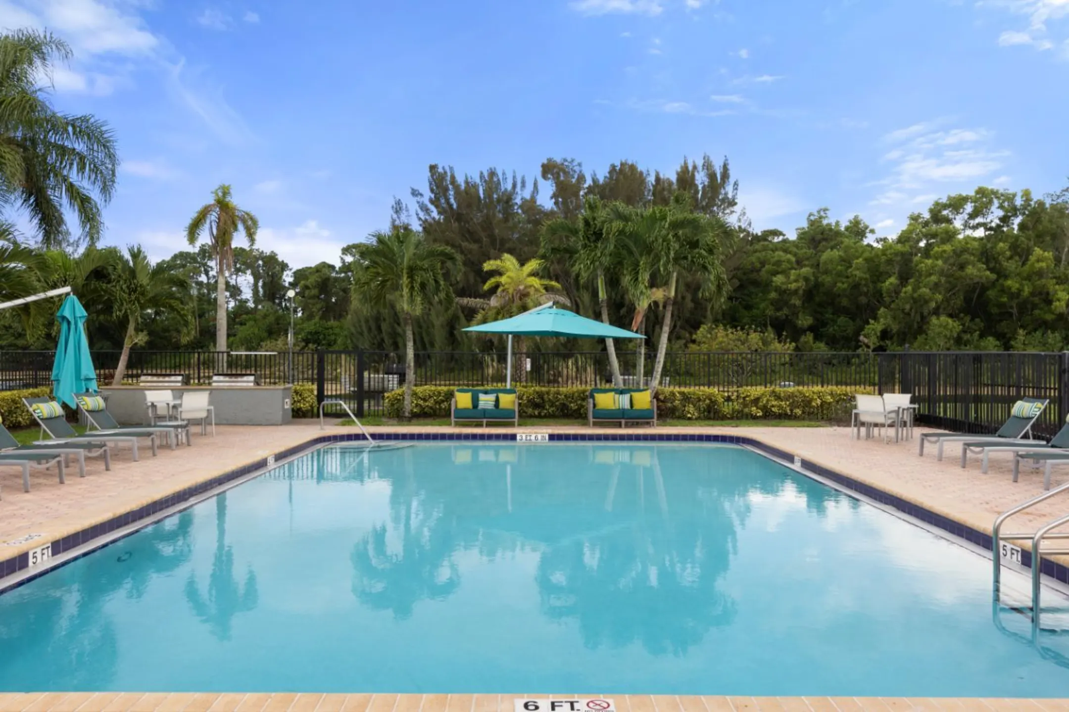 ARIUM Royal Palm Apartments - Royal Palm Beach, FL 33411