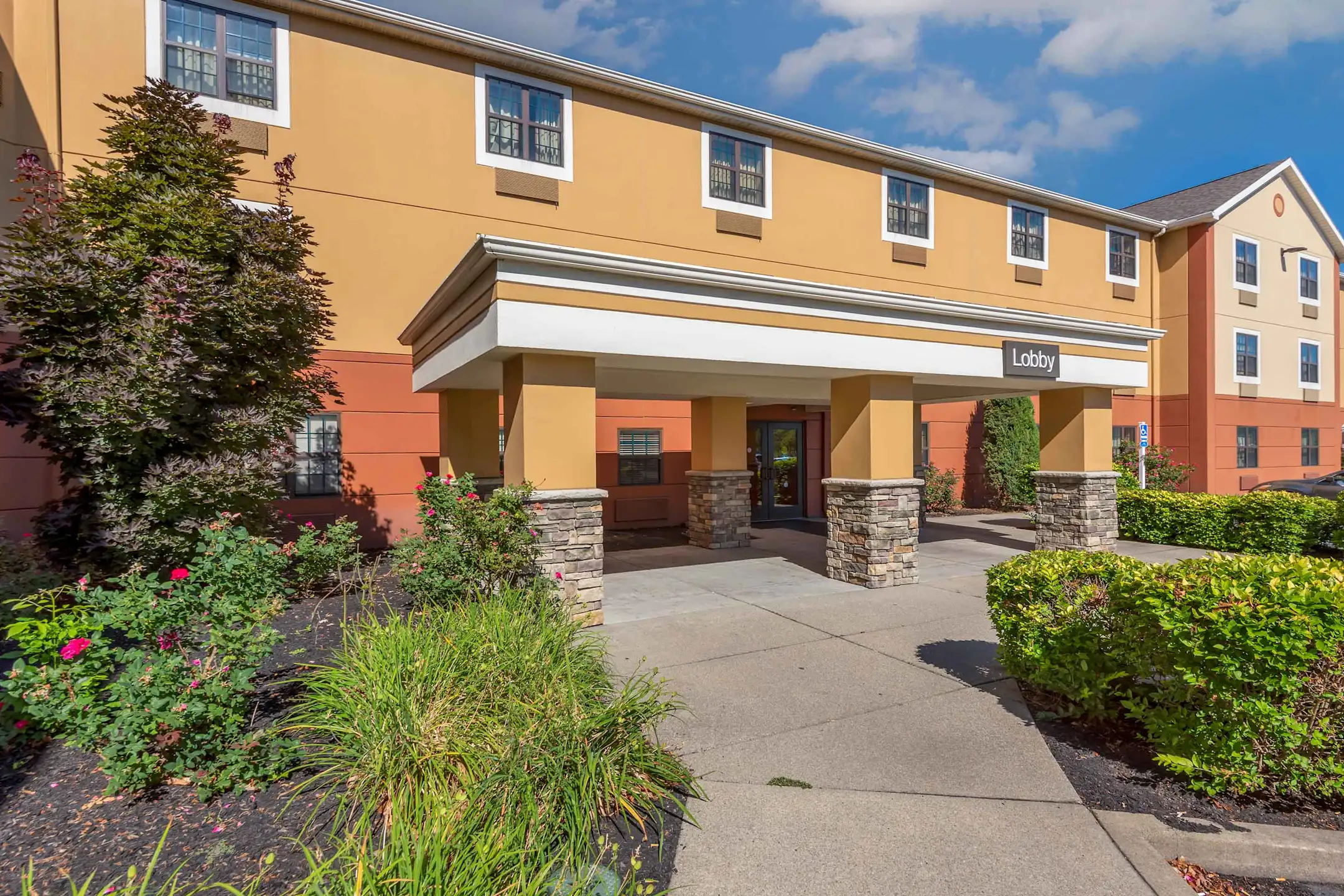 Amherst Apts For Rent