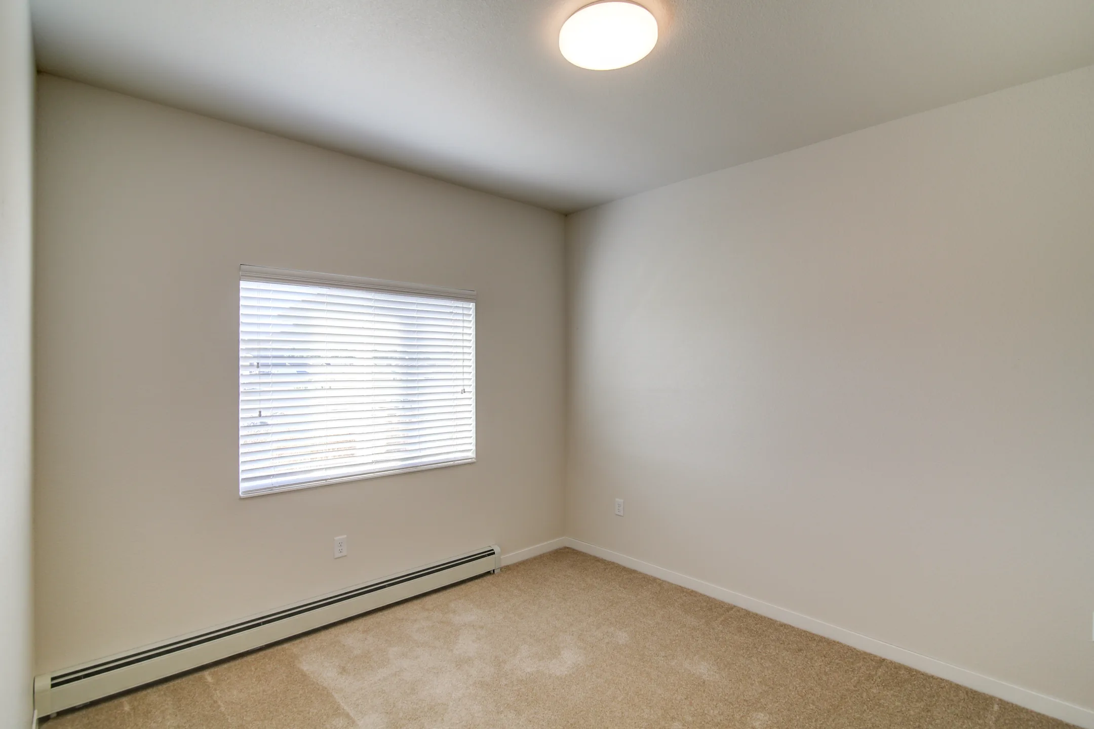 Woodbridge Apartments Apartments Bismarck, ND 58504