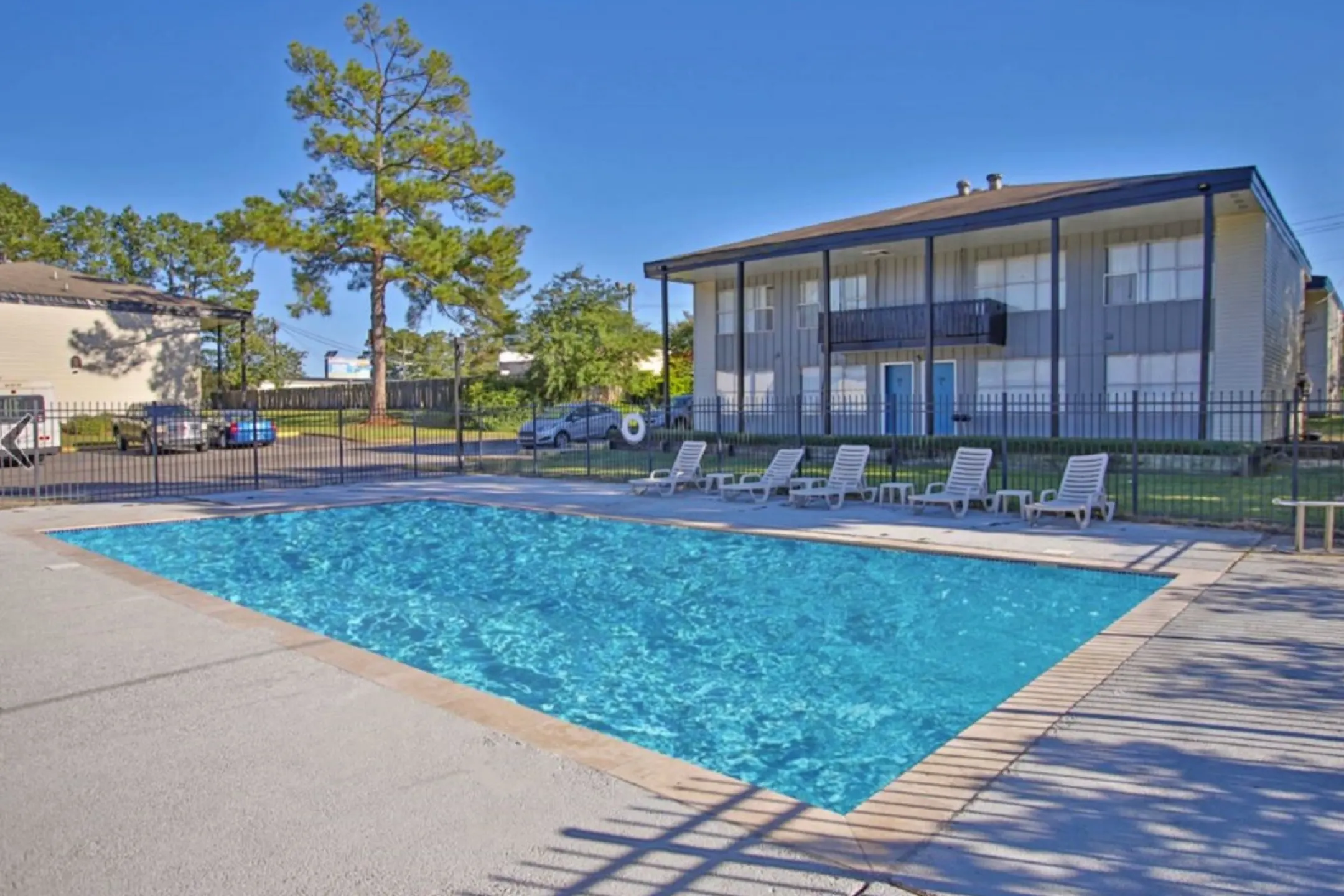 Misty Hollow Townhomes 2747 Highway 28 E Pineville, LA Apartments for Rent Rent.