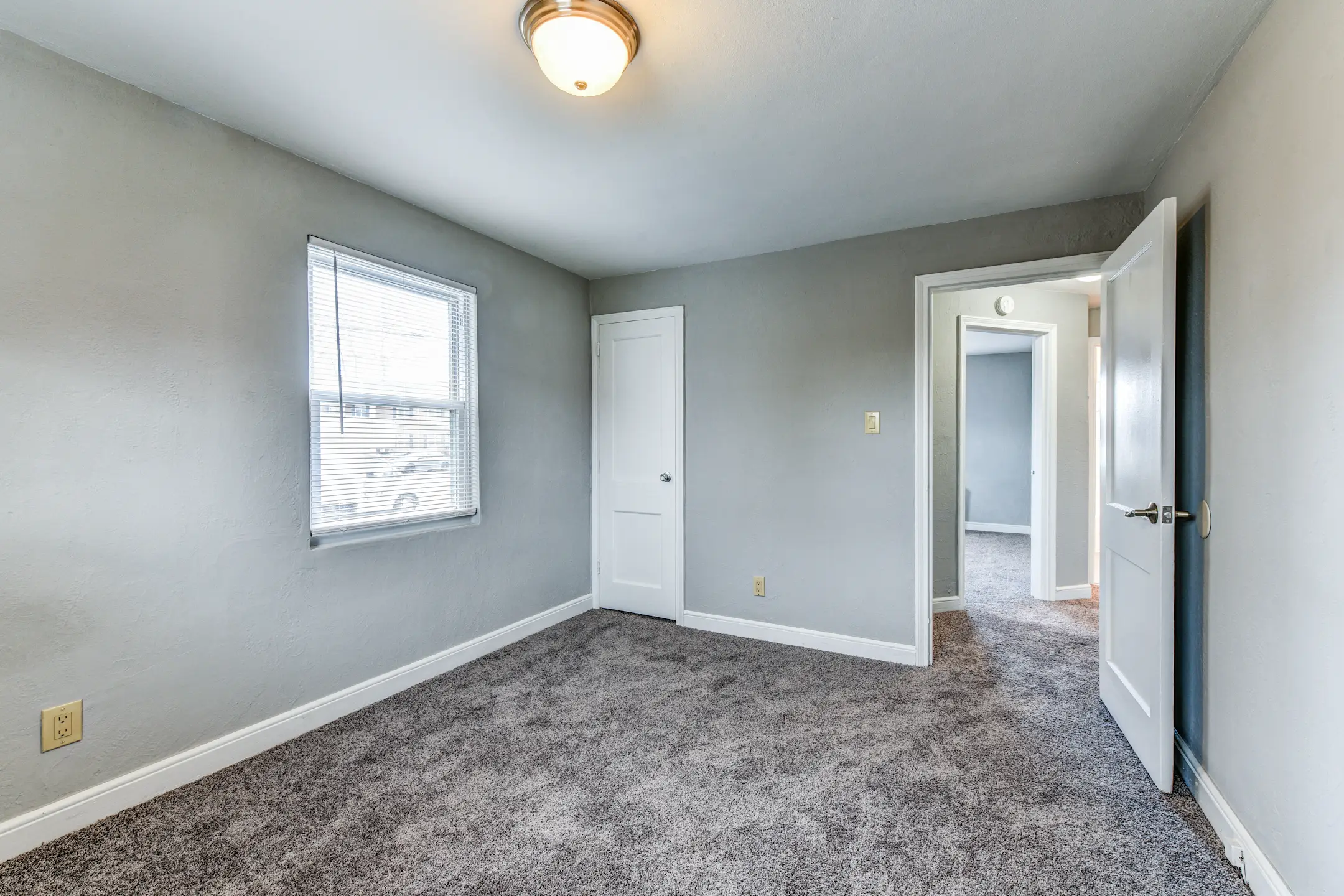 Oakland Gardens Apartments Oaklyn, NJ 08107