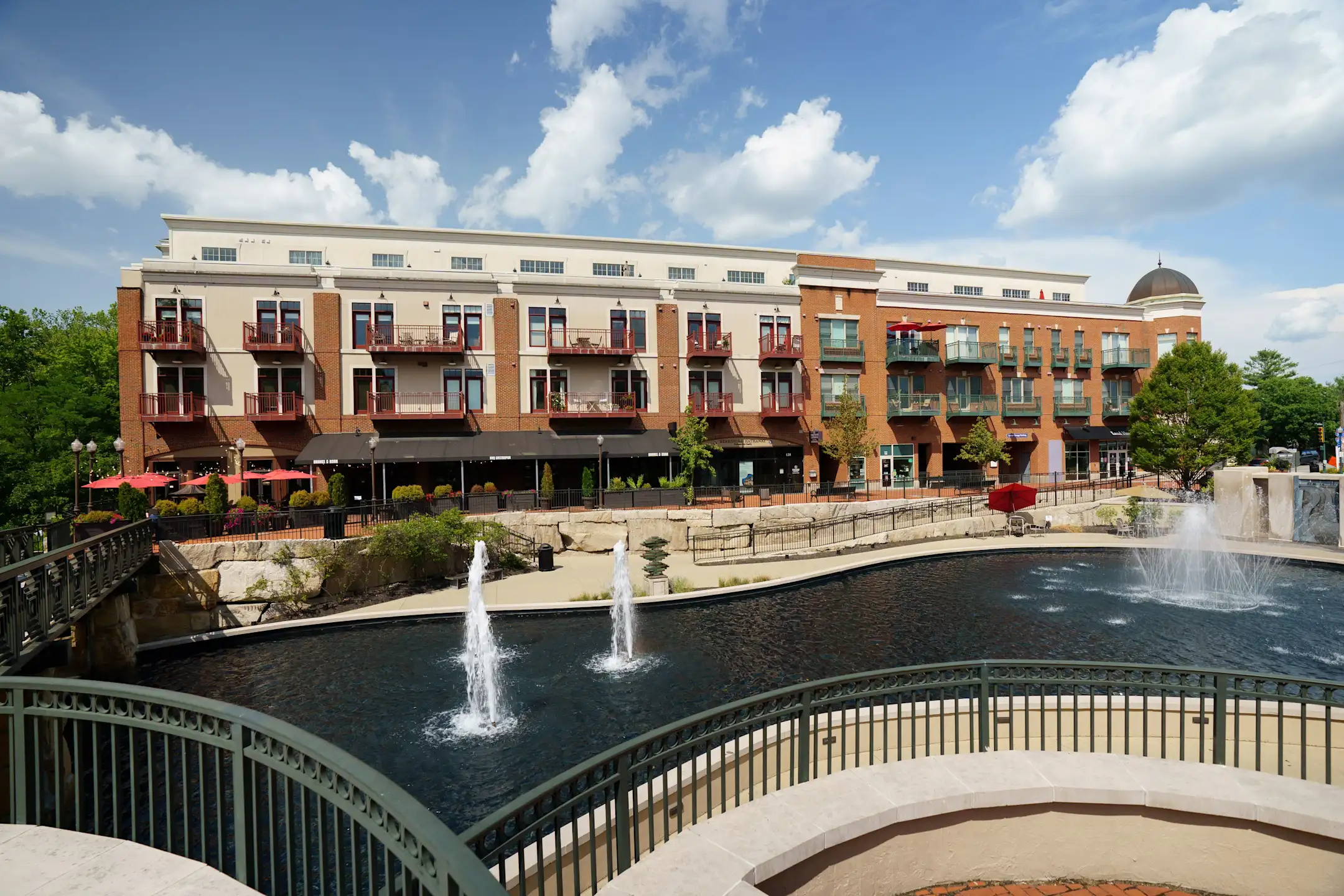 Residences Of Creekside 151 Mill Street Gahanna, OH Apartments for