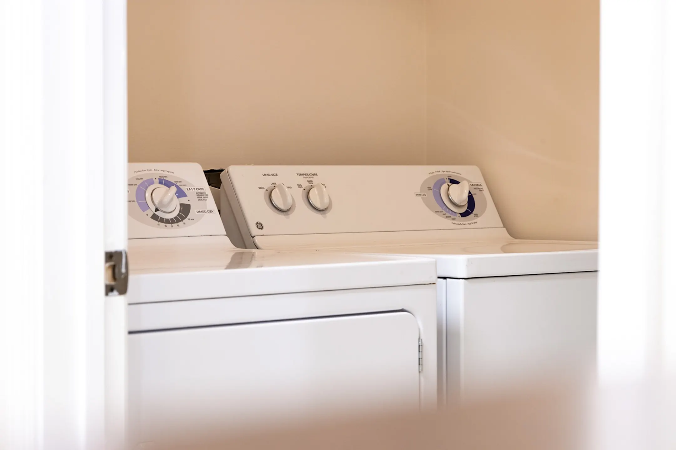 Forest Ridge Apartments Bloomington, IN 47403