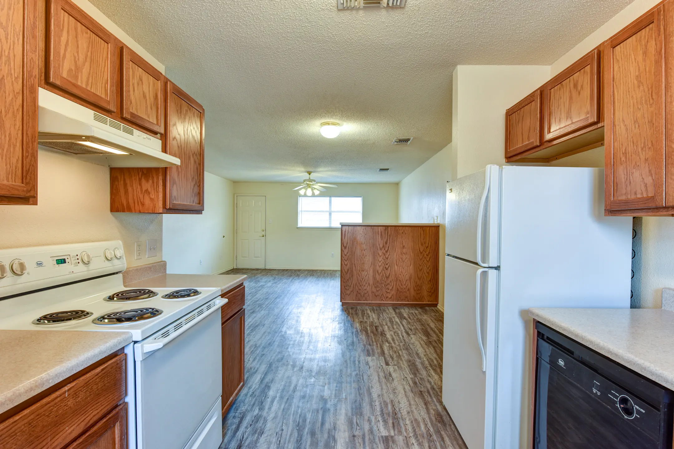 Greenwood Cove Apartments Lubbock, TX 79423