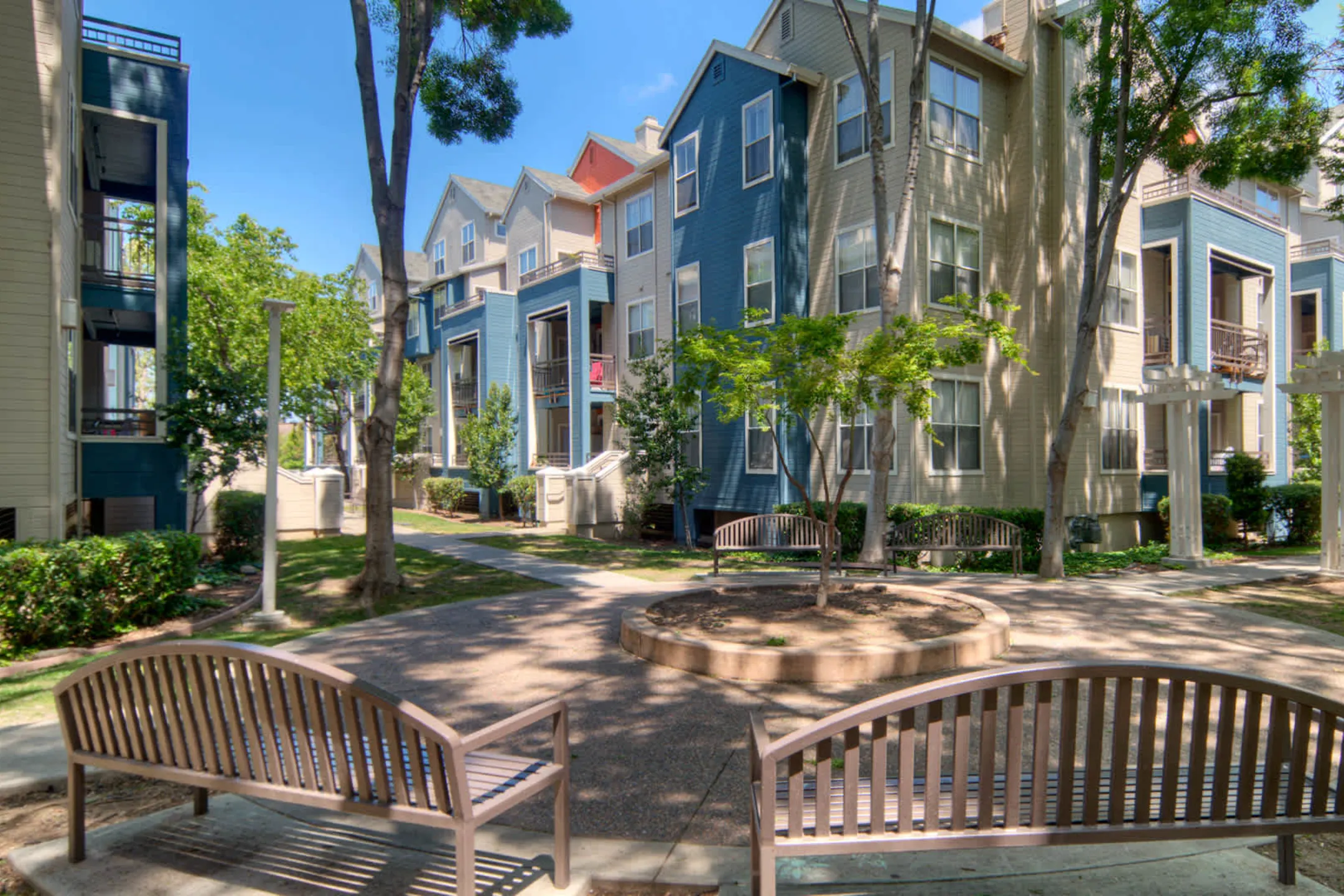 City Gate at Cupertino Apartments Cupertino, CA 95014