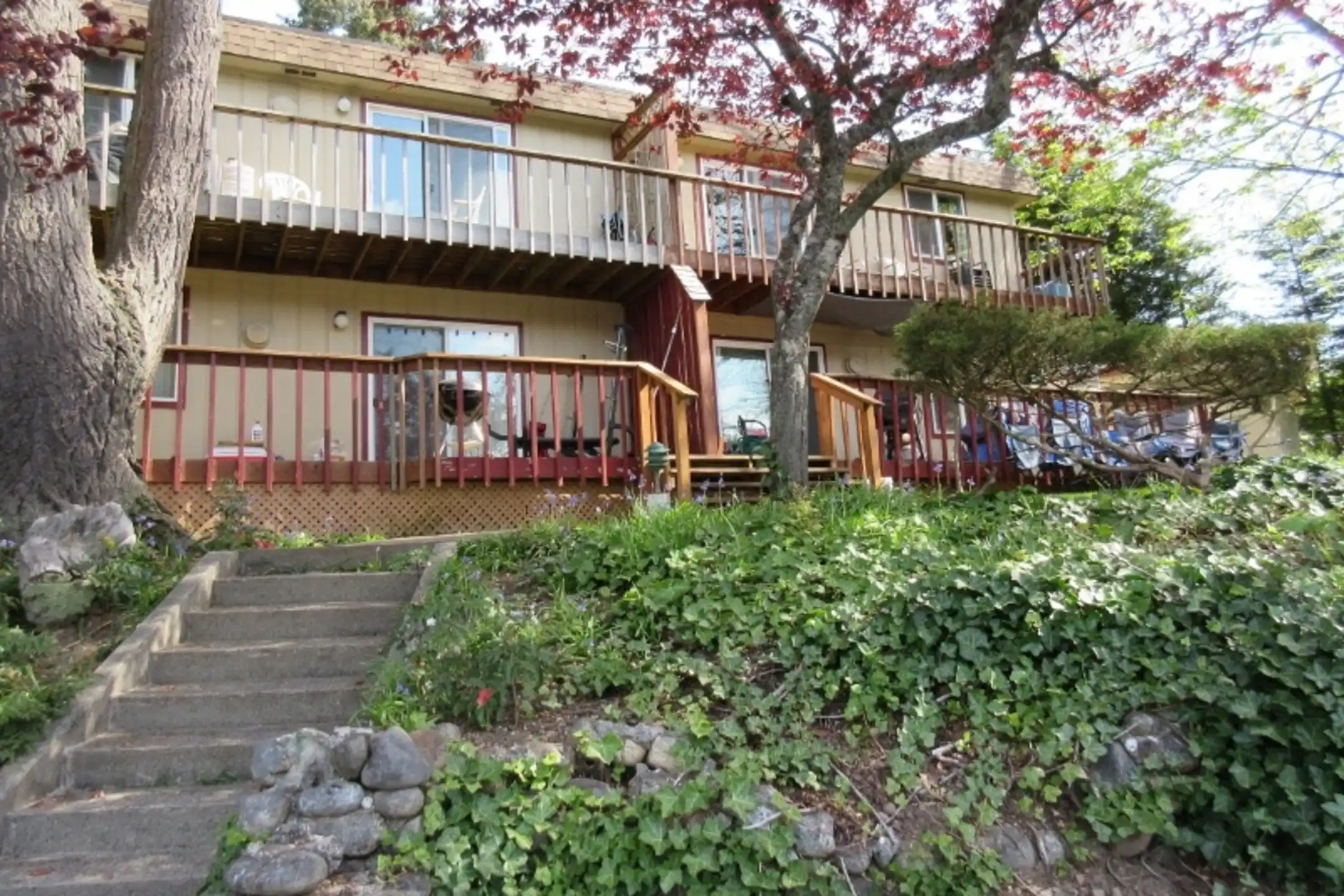 Long Lake Apartments 7325 20th Ave SE Lacey, WA Apartments for Rent