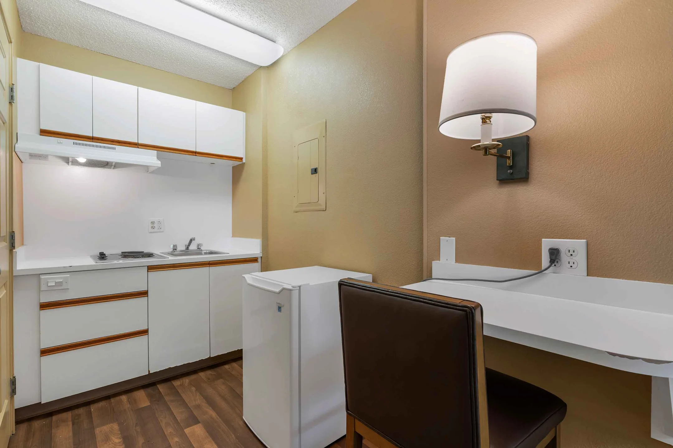 Furnished Studio Sacramento South Natomas Apartments Sacramento