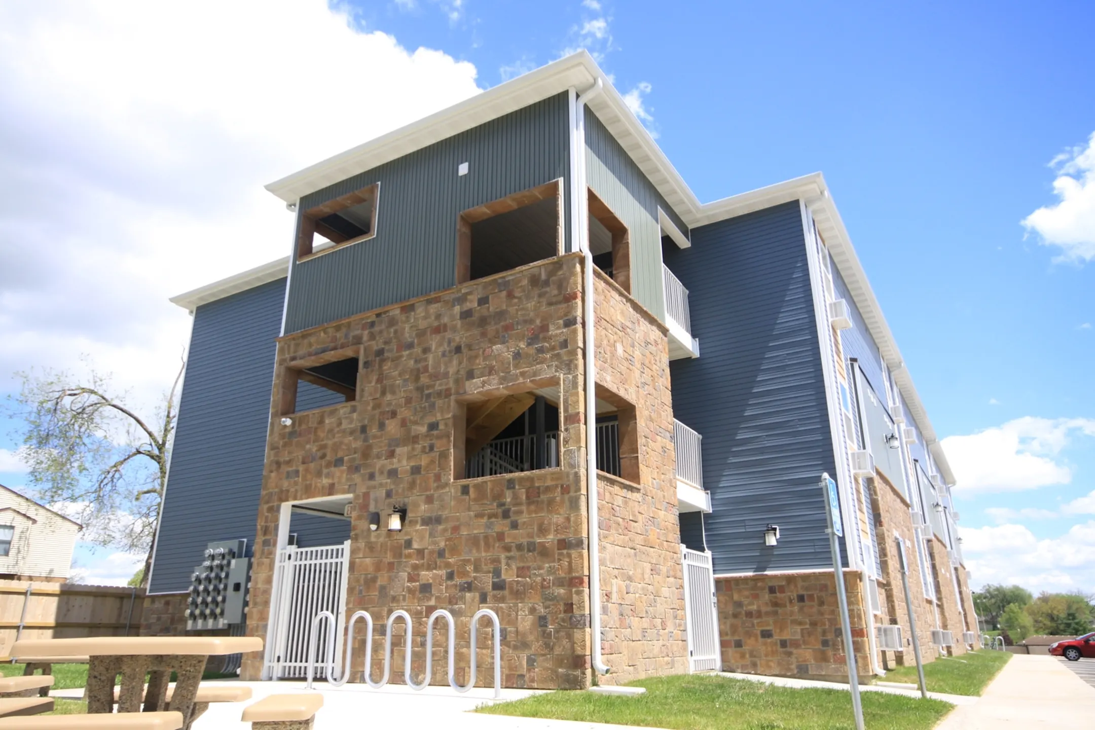 Greenway Studio Apartments Apartments Springfield, MO 65802