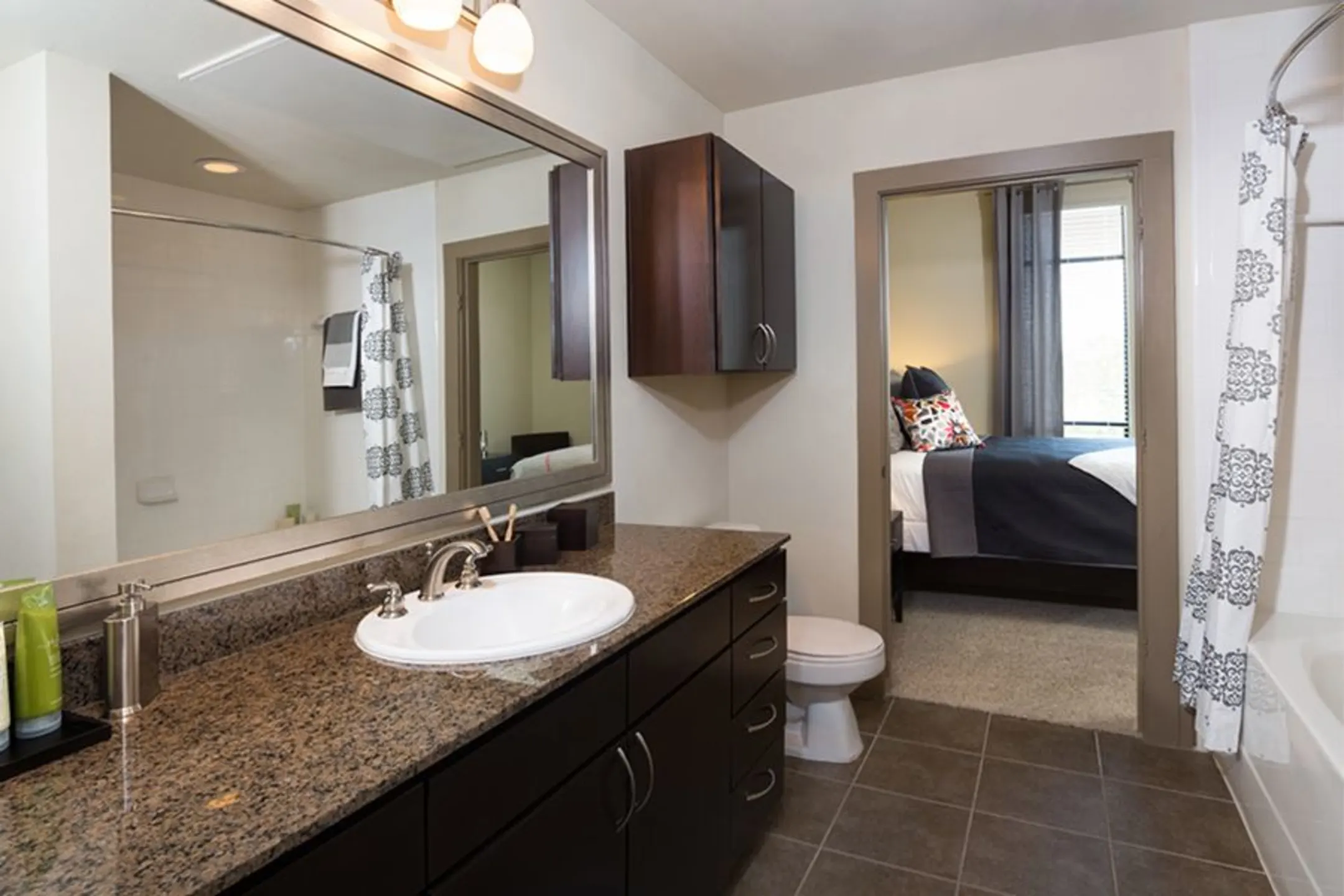 Bathroom - 77061 Luxury Properties - Houston, TX