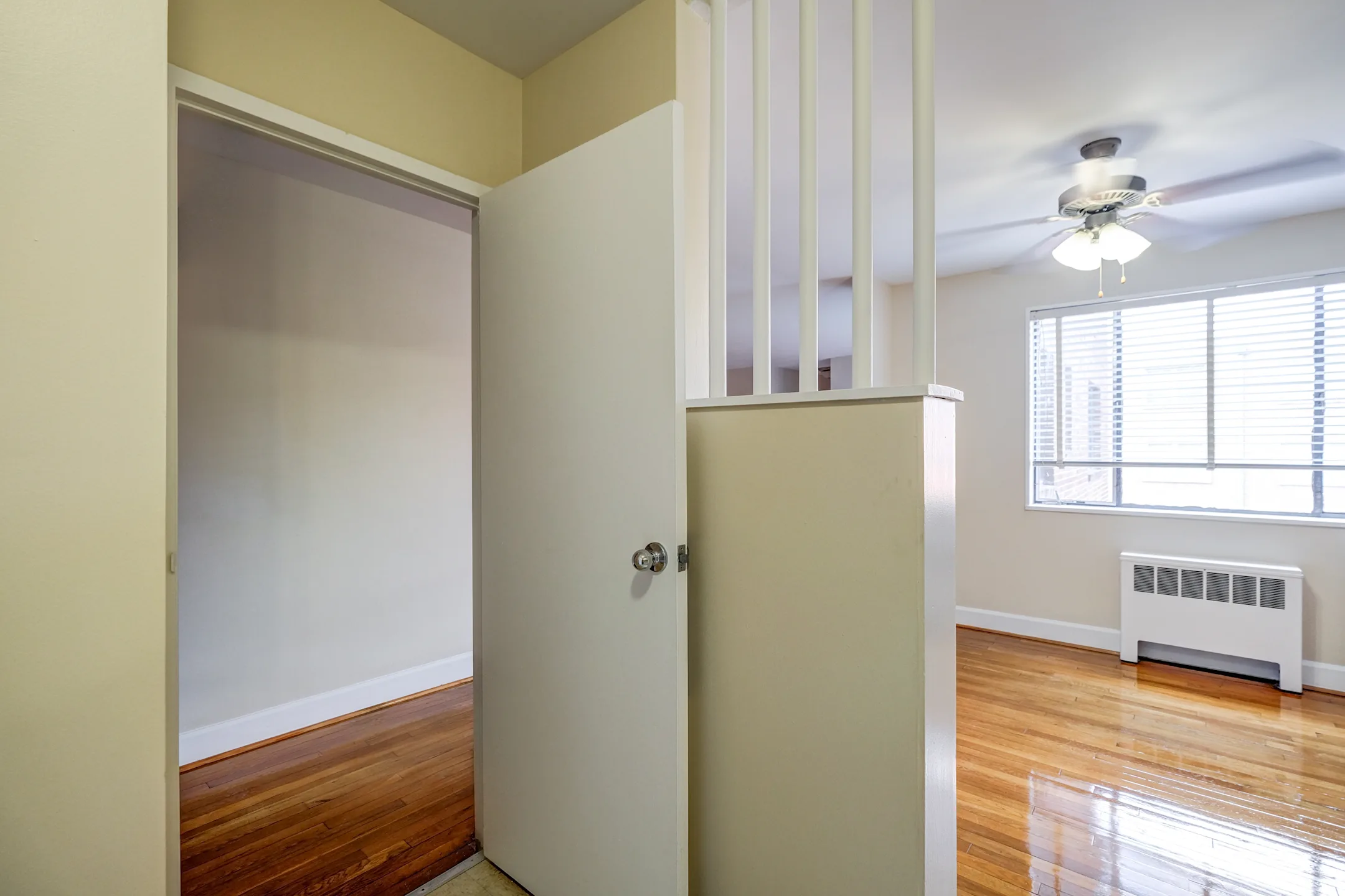 HOC Battery Lane 4998 Battery Lane Bethesda, MD Apartments for