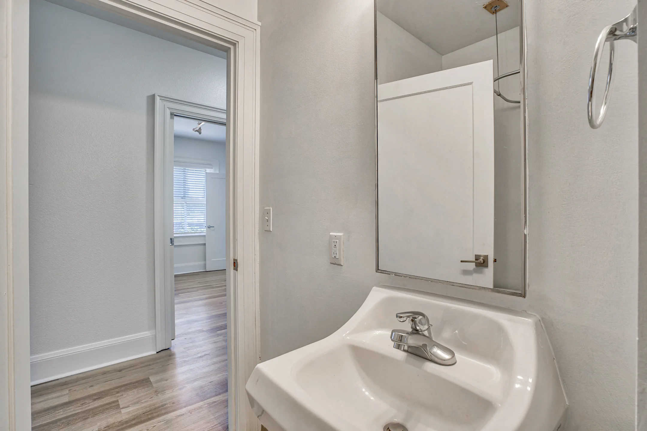 Bathroom - Cambrian - Portland, OR