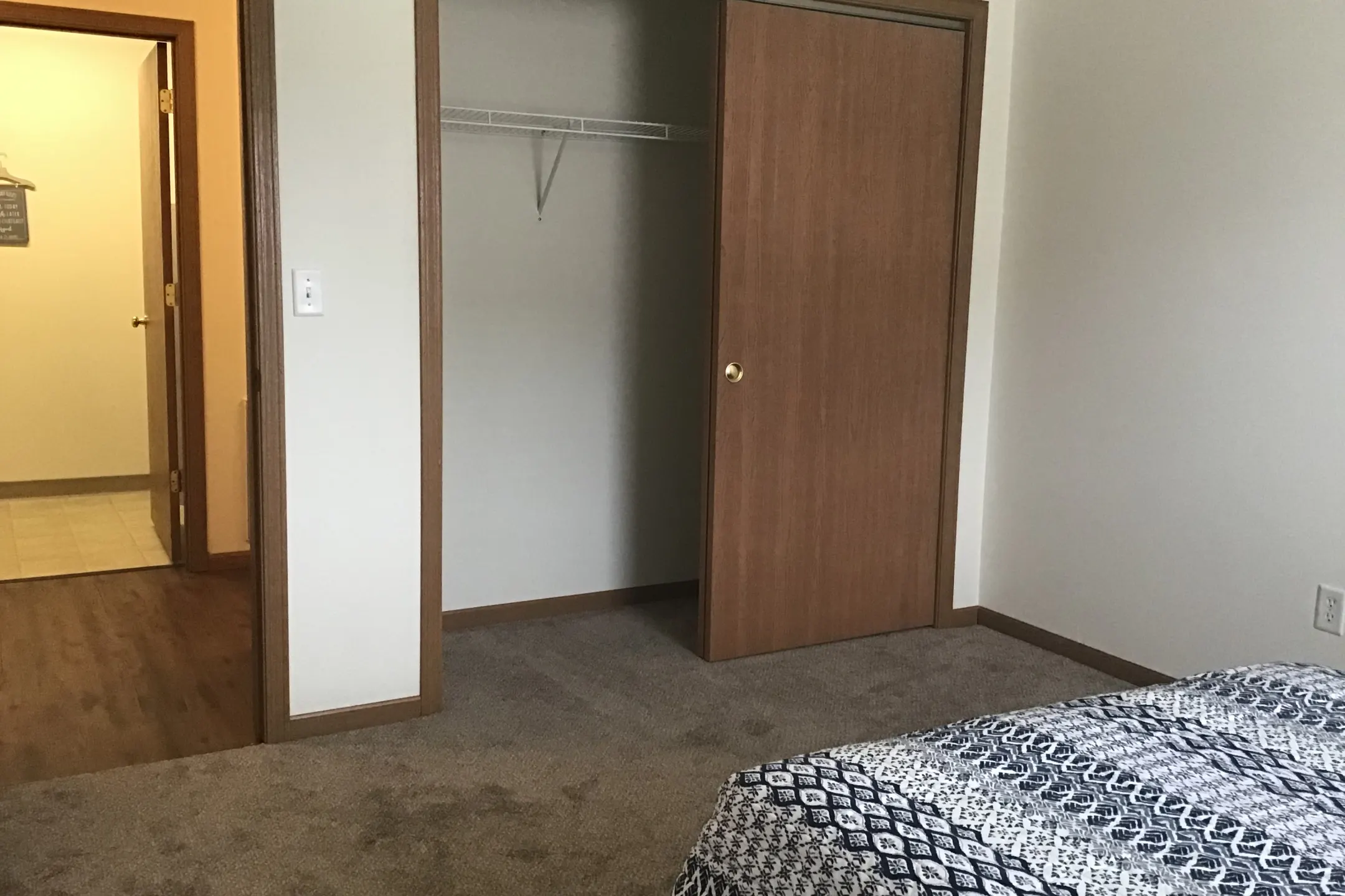 One Bedroom Apartments Macomb Il