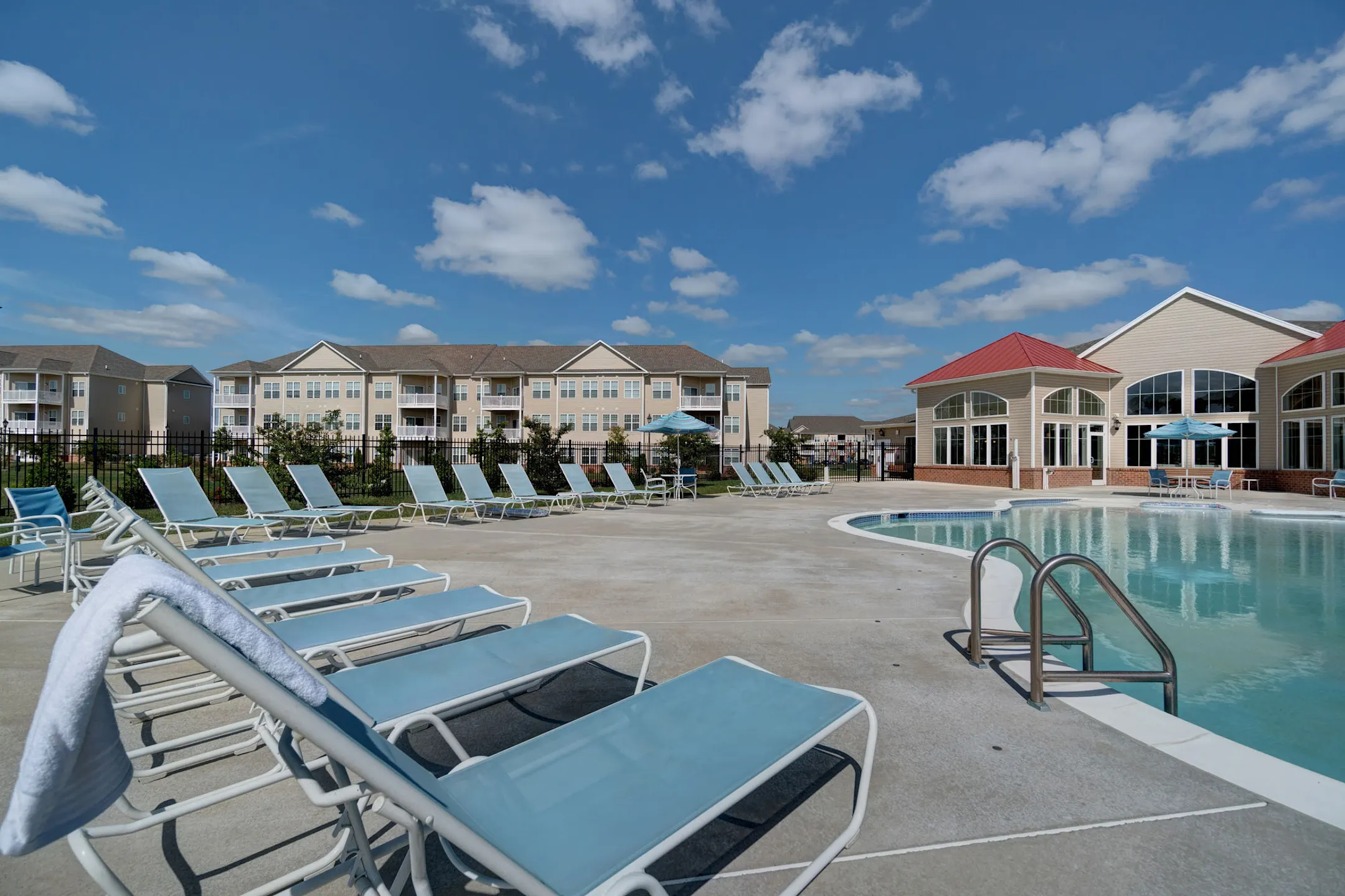 Leander Lakes Luxury Apartment Homes 100 Isabelle Isle Dover, DE