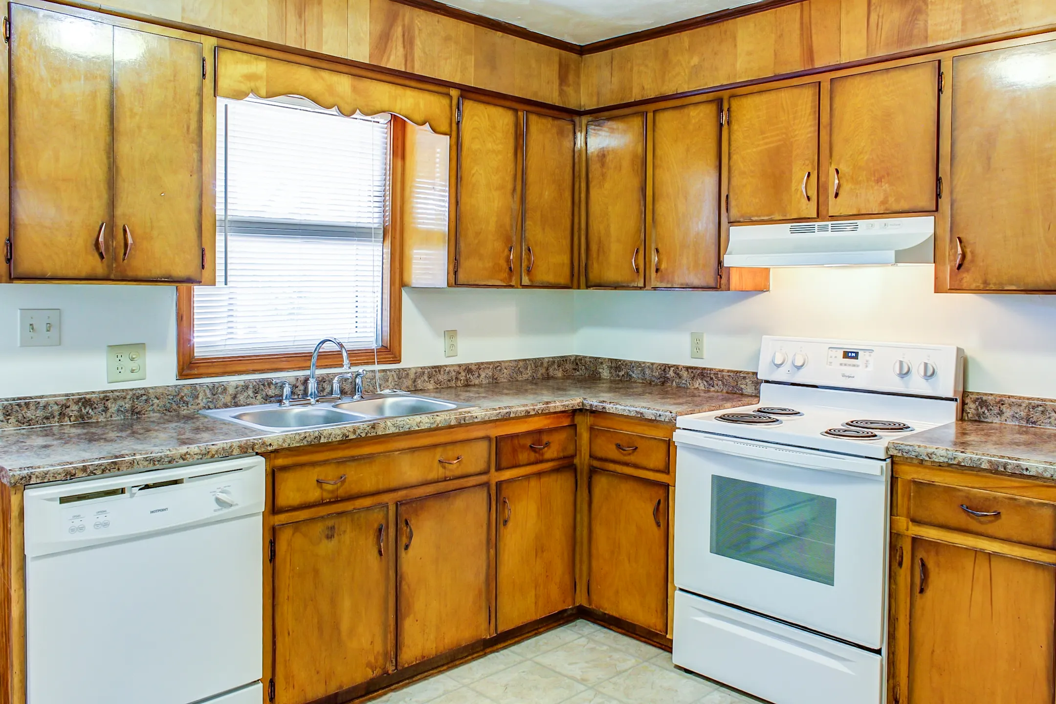 Apartment Heights Apartments Blacksburg, VA 24060