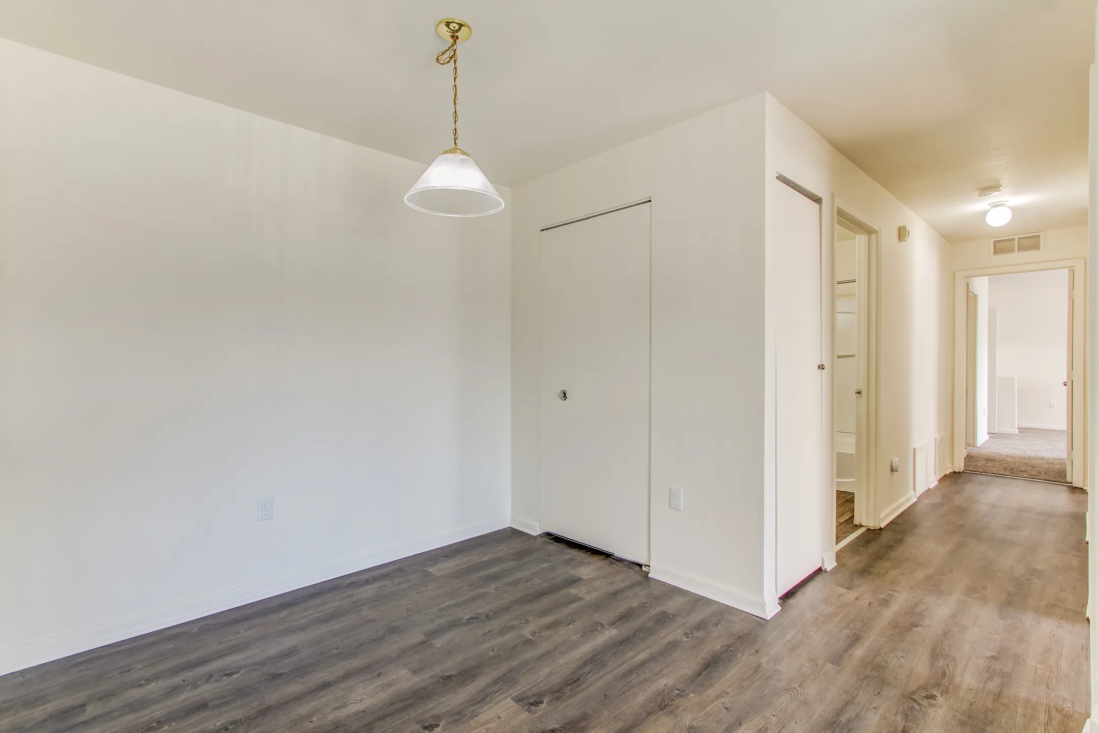 Cedarshores Apartment Homes 5280 Cedar Shores Ct Flint, MI