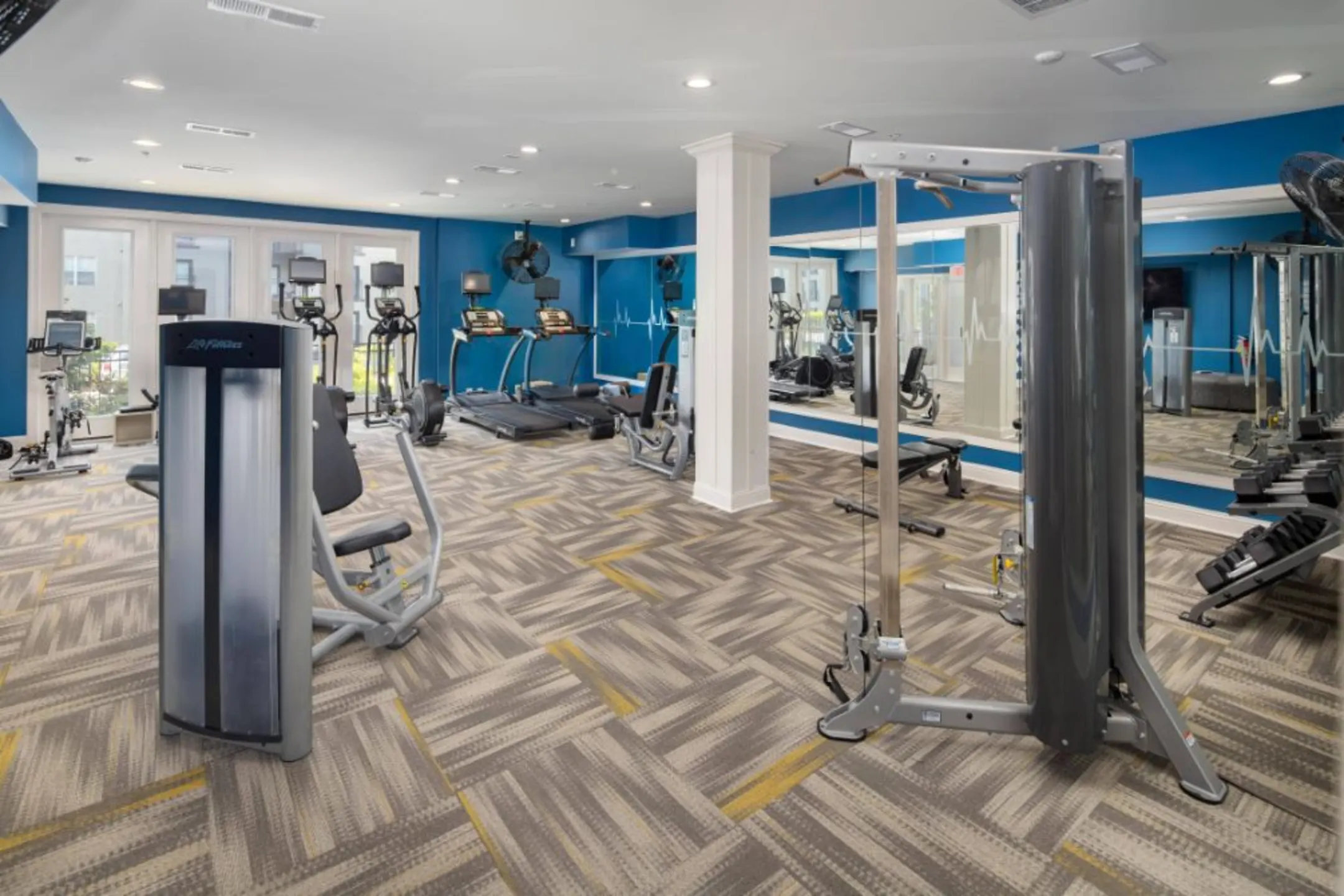 Fitness Weight Room - Ardmore & 28th Apartments - Atlanta, GA