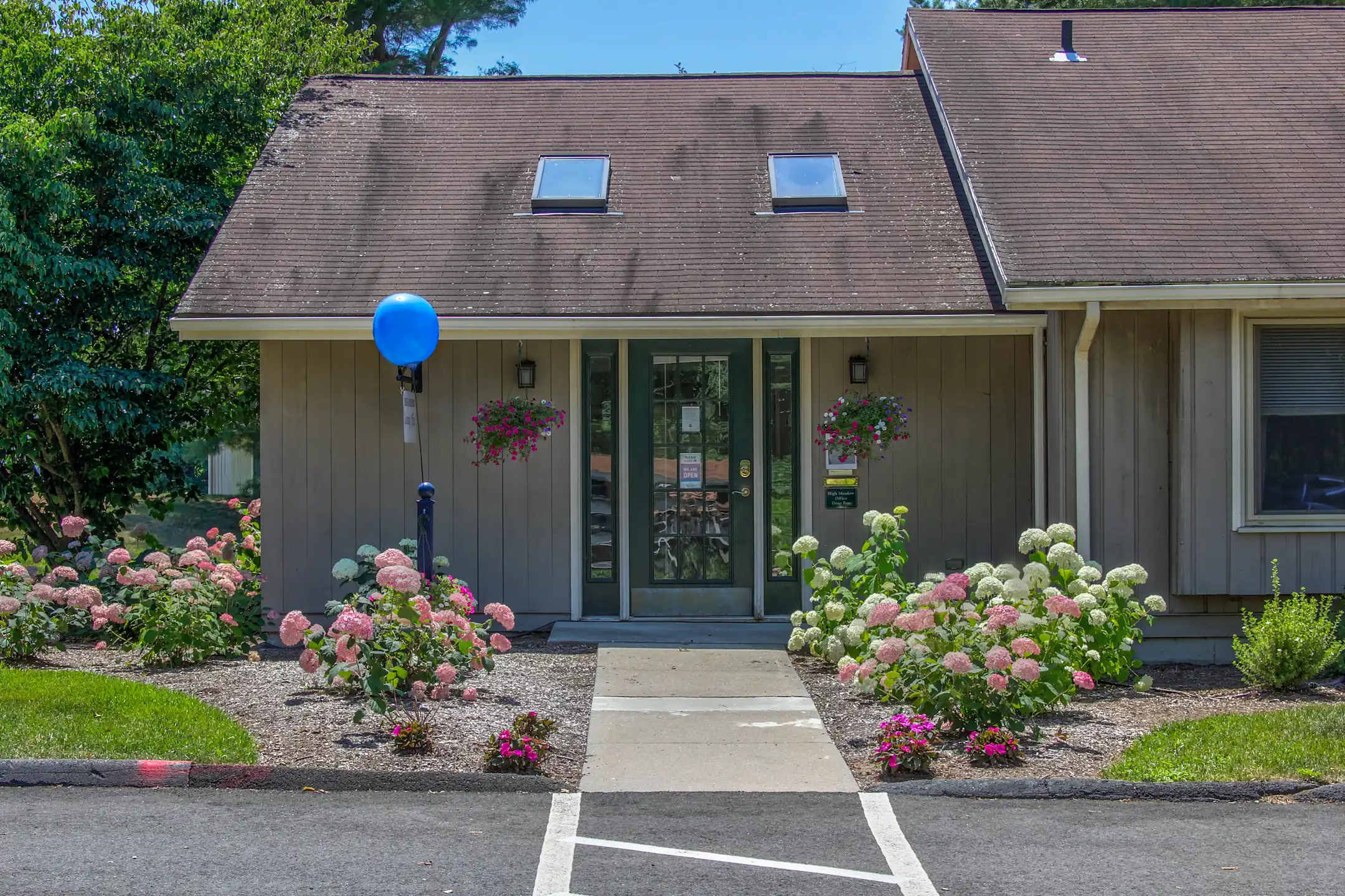 High Meadow 110 Jobs Hill Rd Ellington, CT Apartments for Rent Rent.