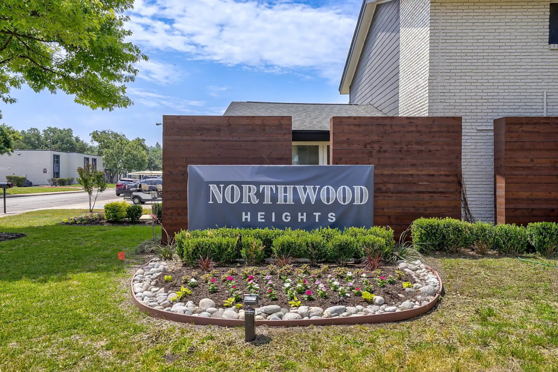 Northwood Heights Apartment Homes 15534 El Estado Dr Dallas, TX