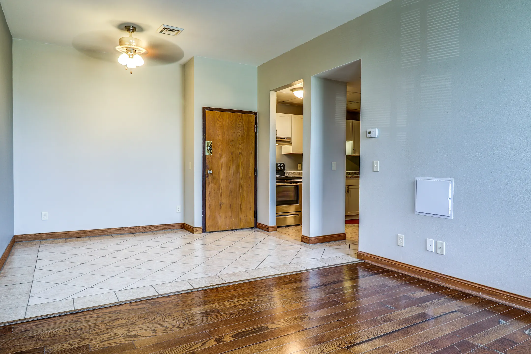 Dining Room - Signature 23 - Janesville, WI