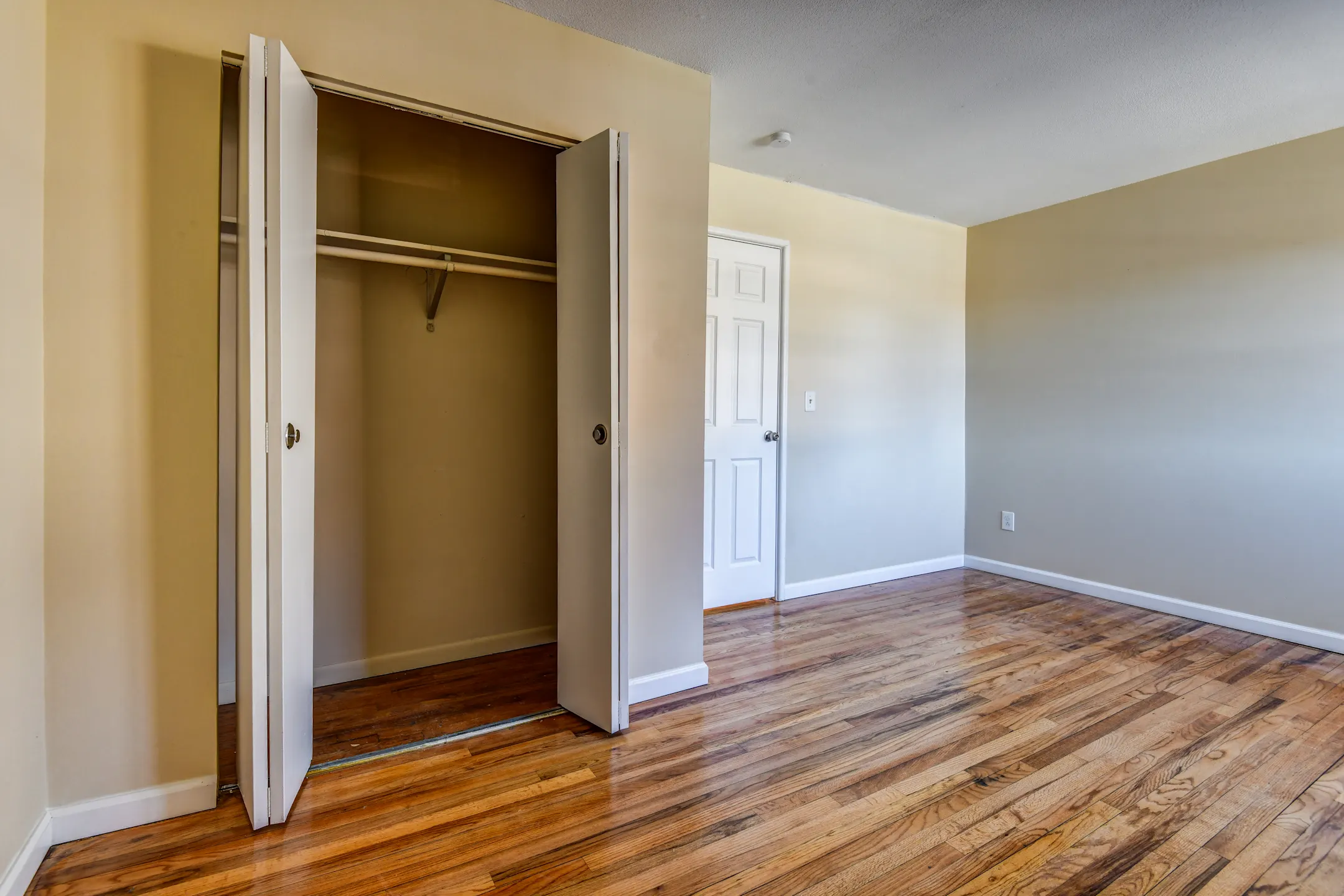 Ivy Garden Apartments 84 Ash St Willimantic, CT Apartments for Rent