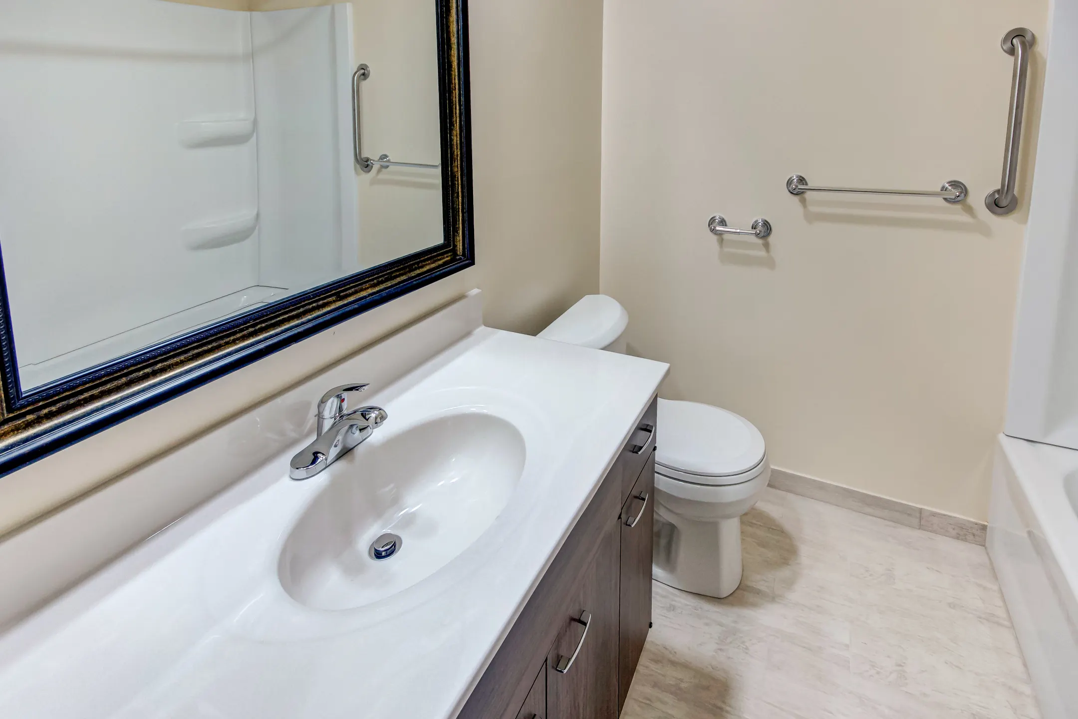 Jamestown Village Apartments Apartments Allen Park, MI 48101