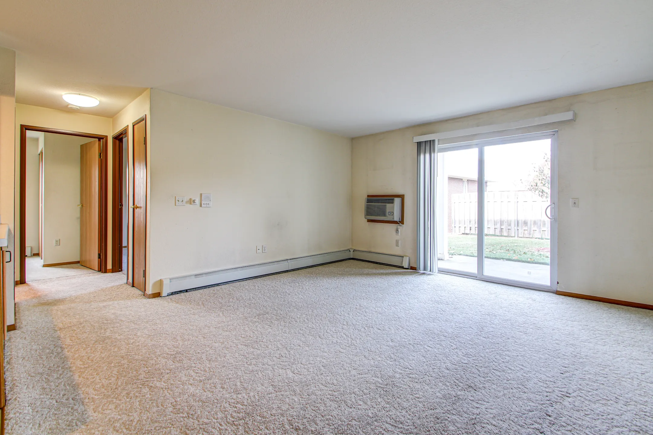 Westridge Apartments Apartments Oshkosh, WI 54904