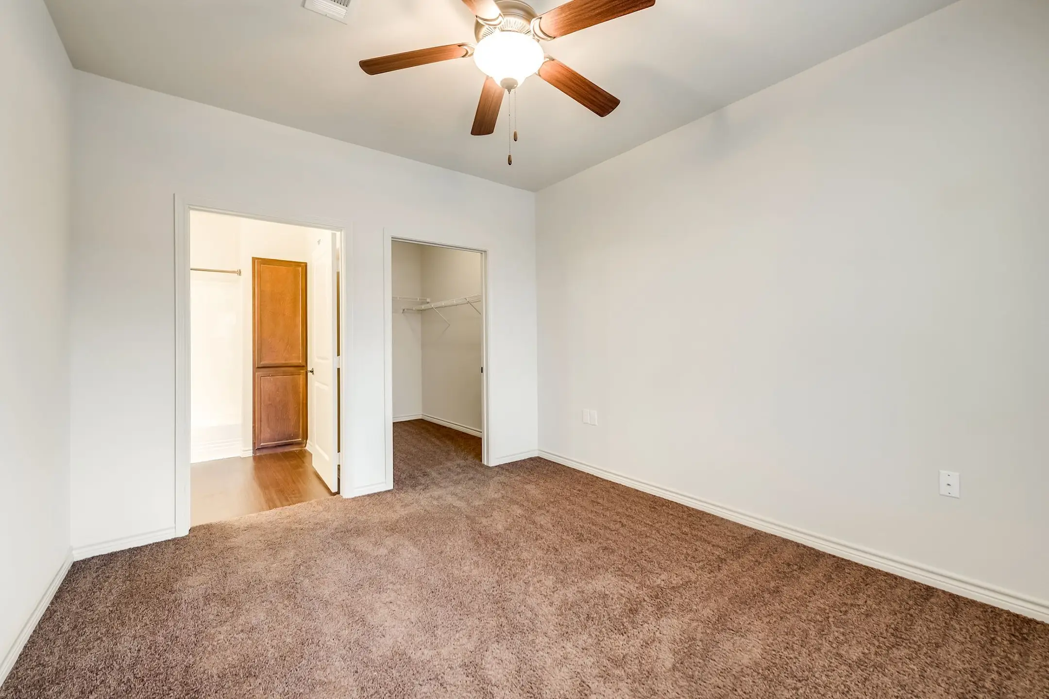 Majors Place Apartment Homes - 2410 W Jack Finney Blvd | Greenville, TX ...