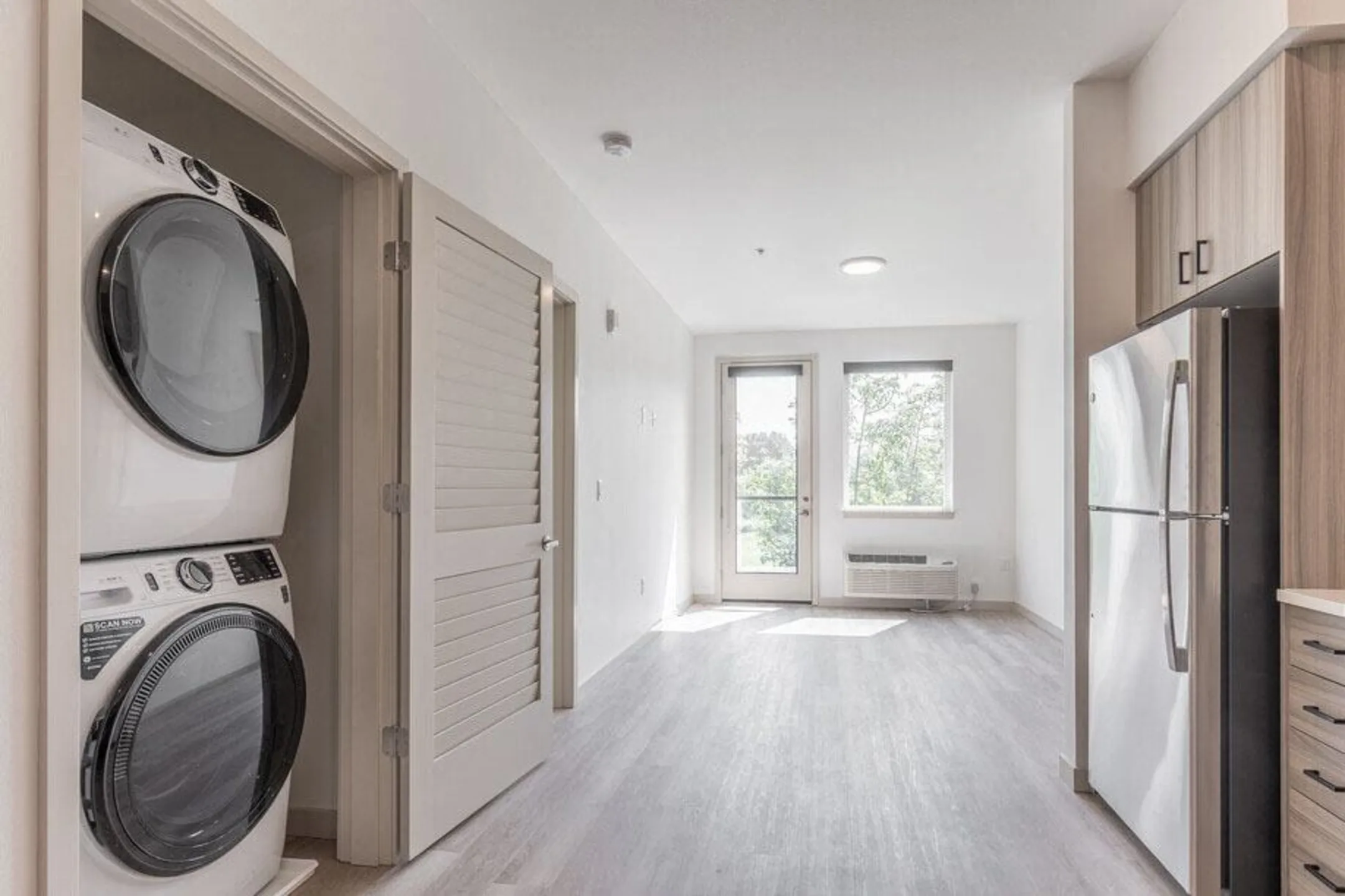 Casey Apartments 5515 NW Pacific Rim Blvd Camas, WA Apartments for