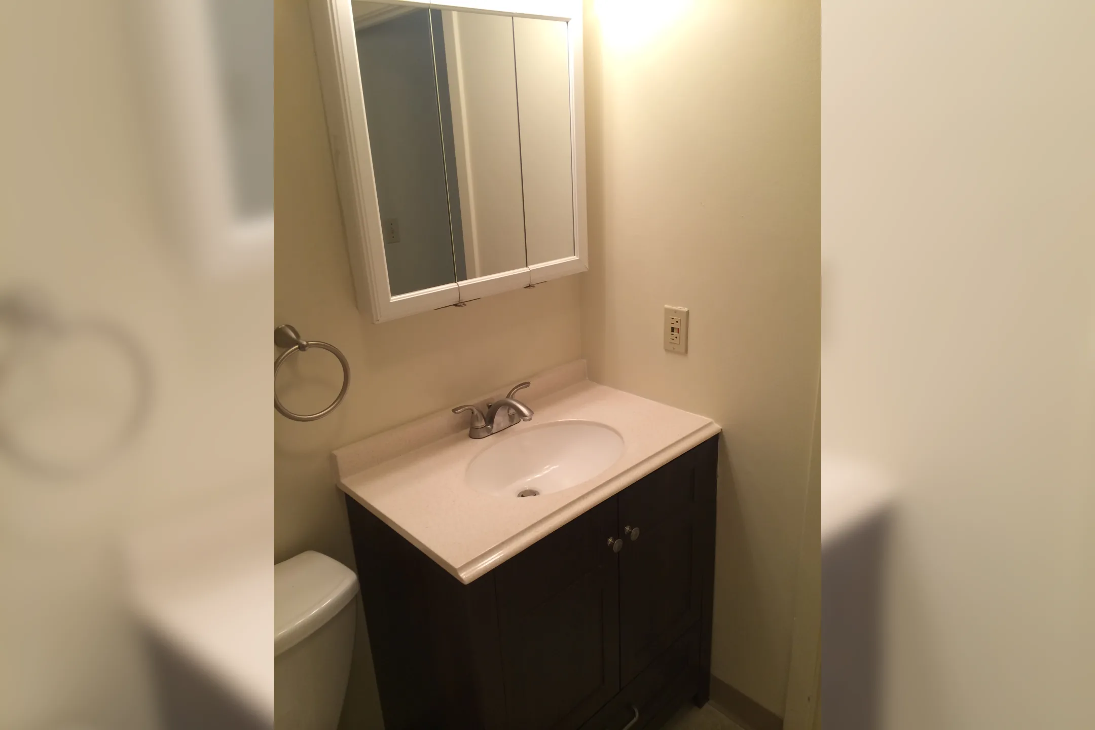 Washington Green 10 Washington Grn East Walpole, MA Apartments for