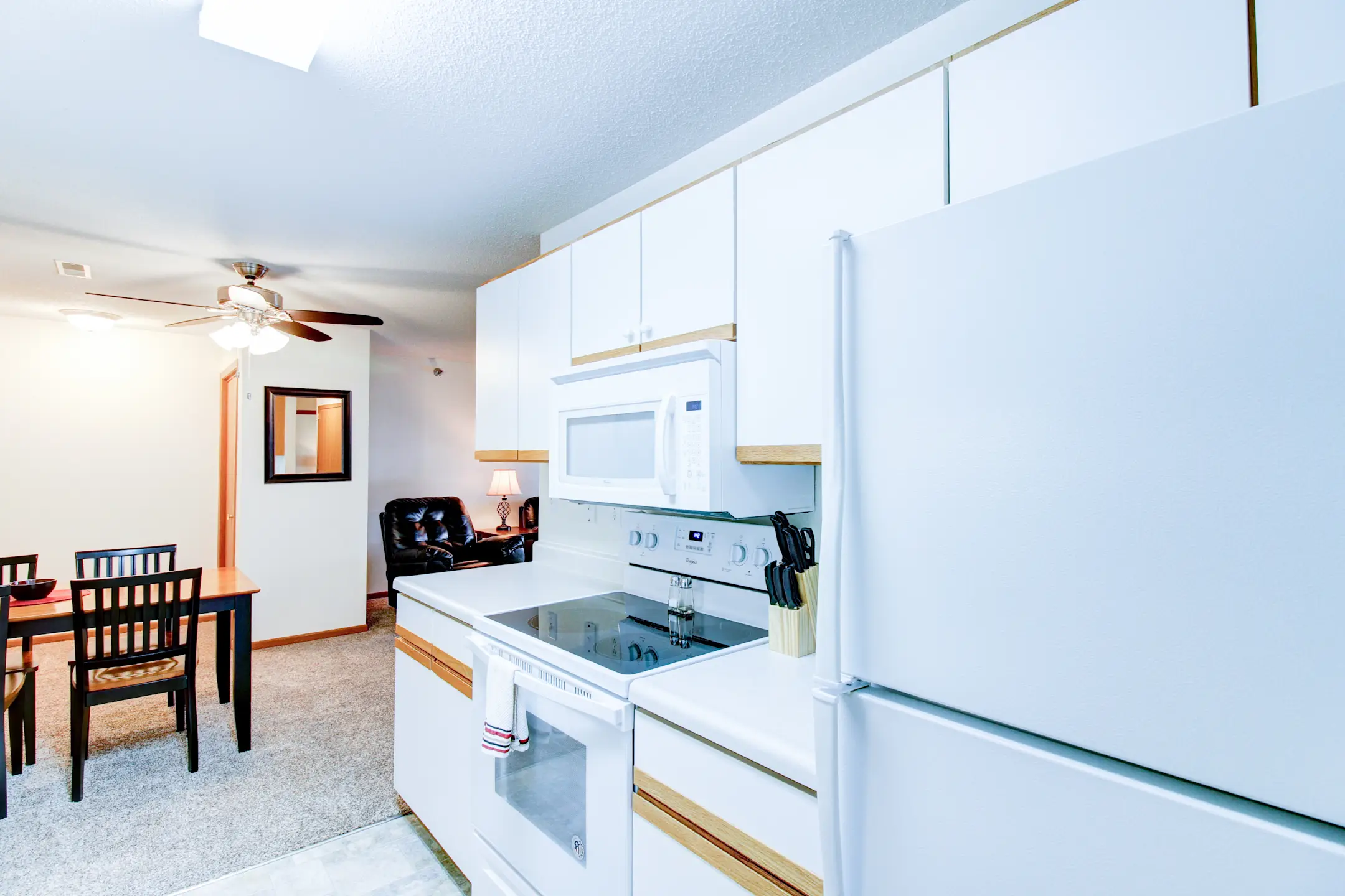 Linden West Apartments 1203 W 2nd Ave Indianola, IA Apartments for