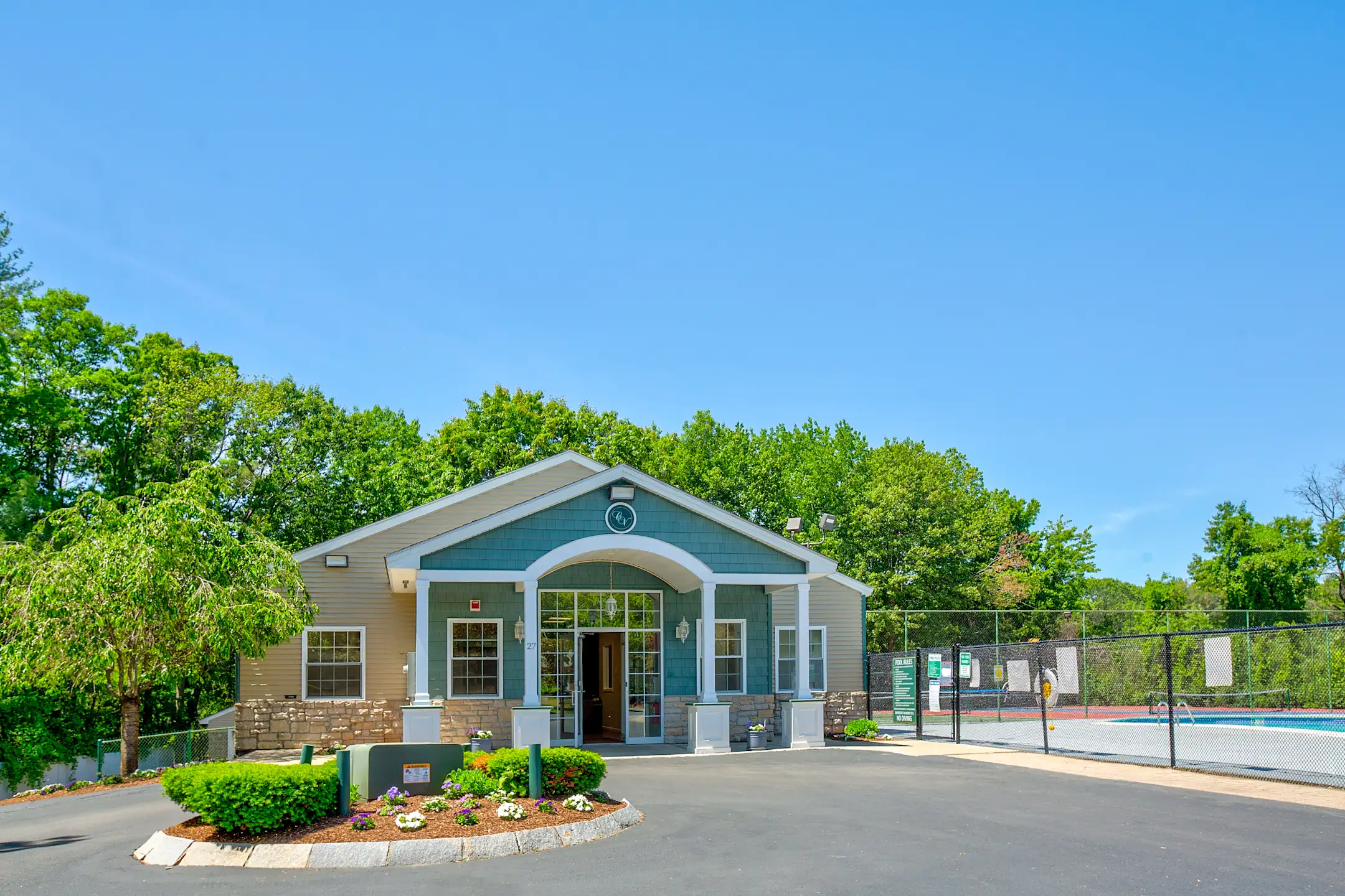 Colonial Village 27 Independence Dr Methuen, MA Apartments for Rent