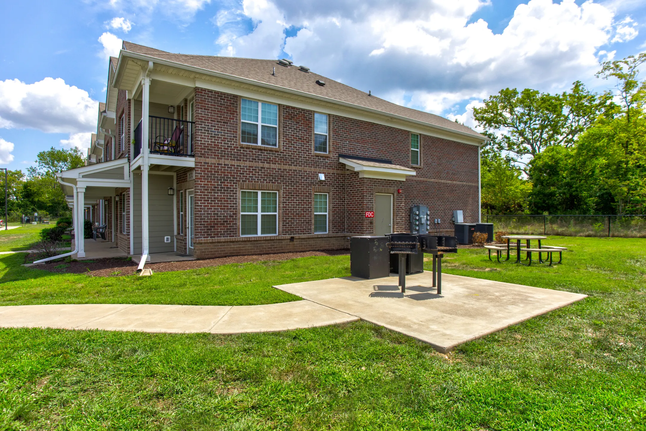 The Residences of Gallatin Apartments Gallatin, TN 37066