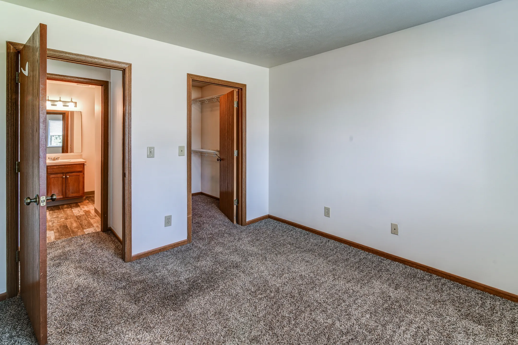 ThornBarry Apartments Apartments Middleville, MI 49333