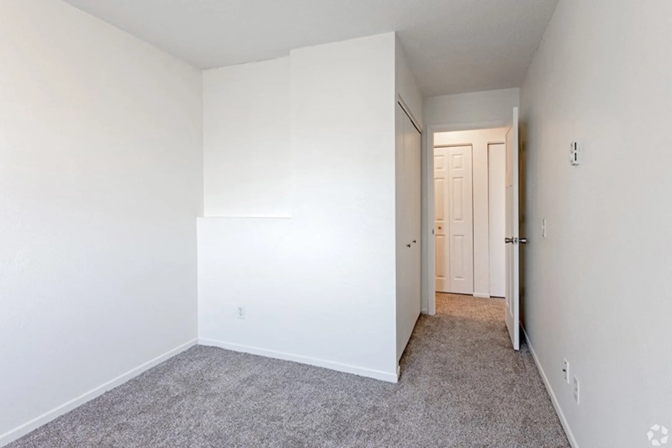 Carver Ridge Townhomes 340 Crosstown Blvd Chaska, MN Townhomes for