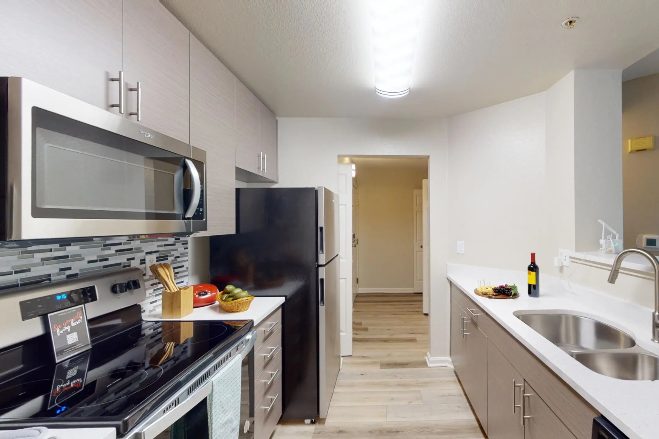 Almaden Lake Village Apartments San Jose, CA 95123