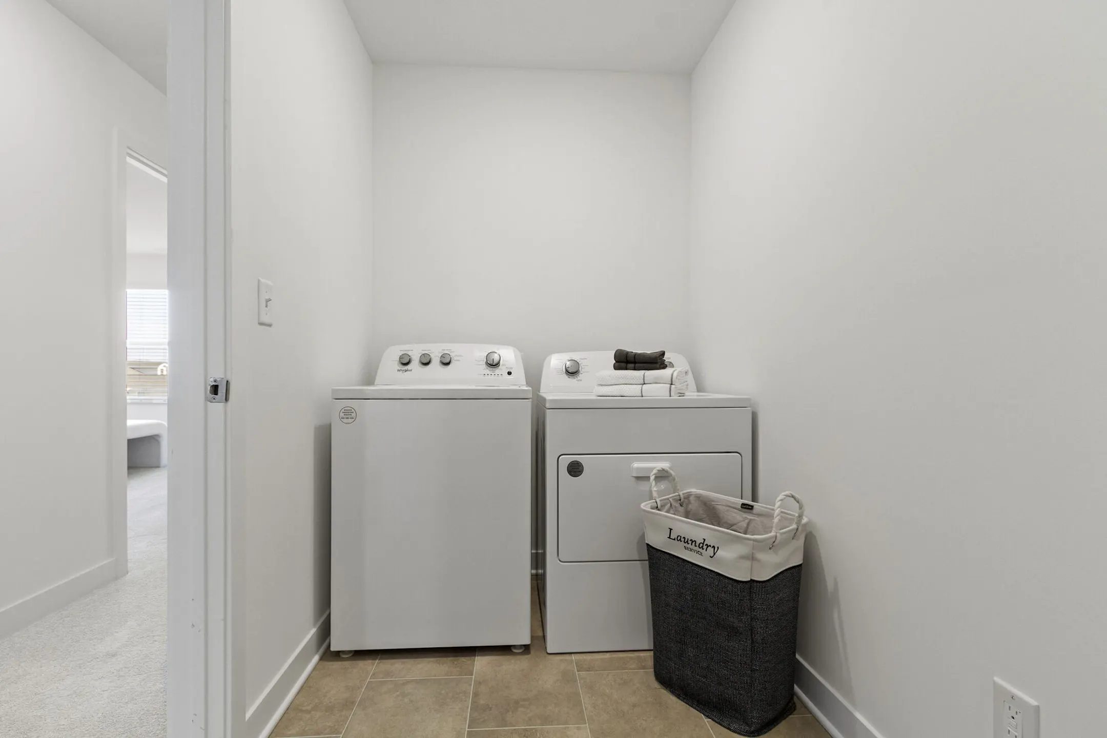 Casey Corner Townhomes 17995 Cunning Ct Westfield, IN Apartments