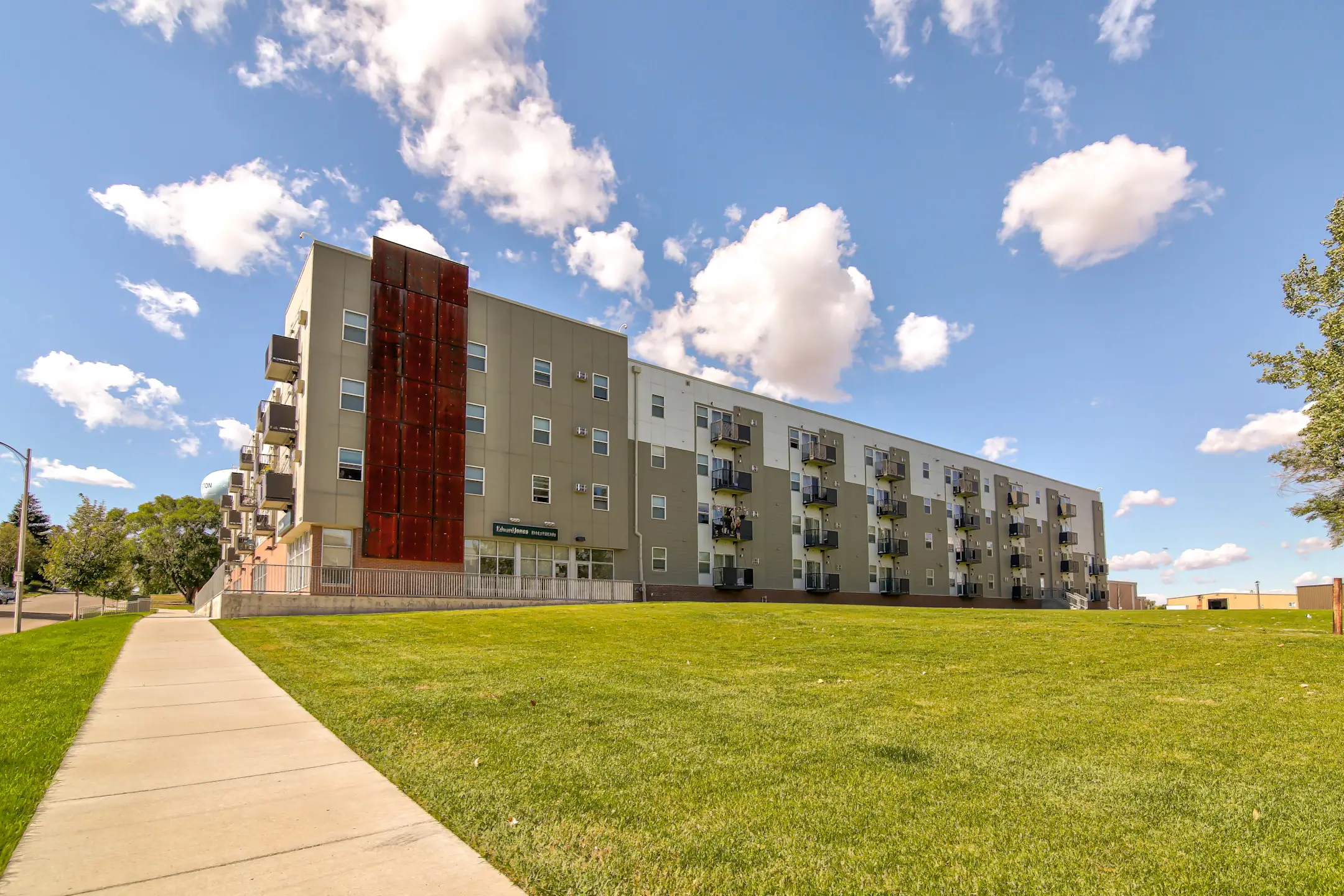 Badlands Apartments Williston, ND 58801