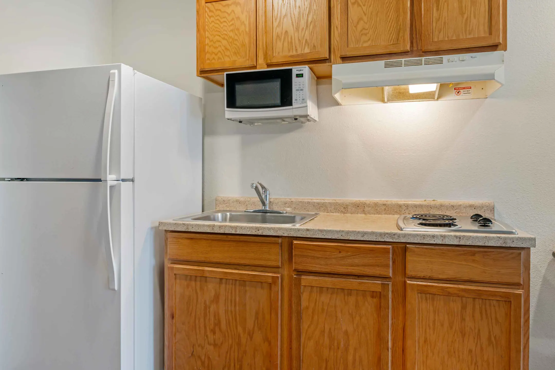 Kitchen - Furnished Studio - Indianapolis - Lawrence - Indianapolis, IN