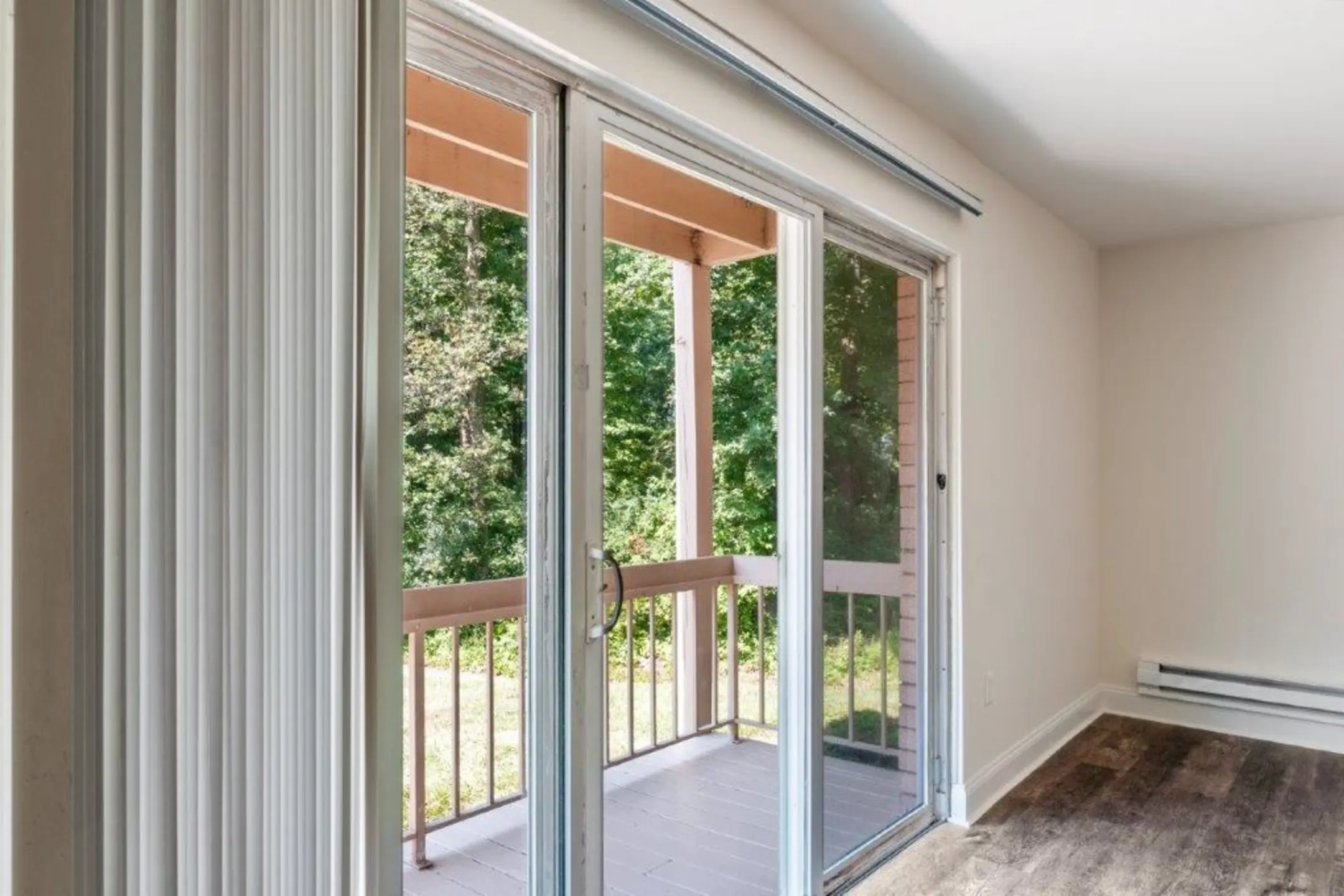 Whitestone Village Apartment Homes 2647 30th St SW Allentown, PA Apartments for Rent Rent.