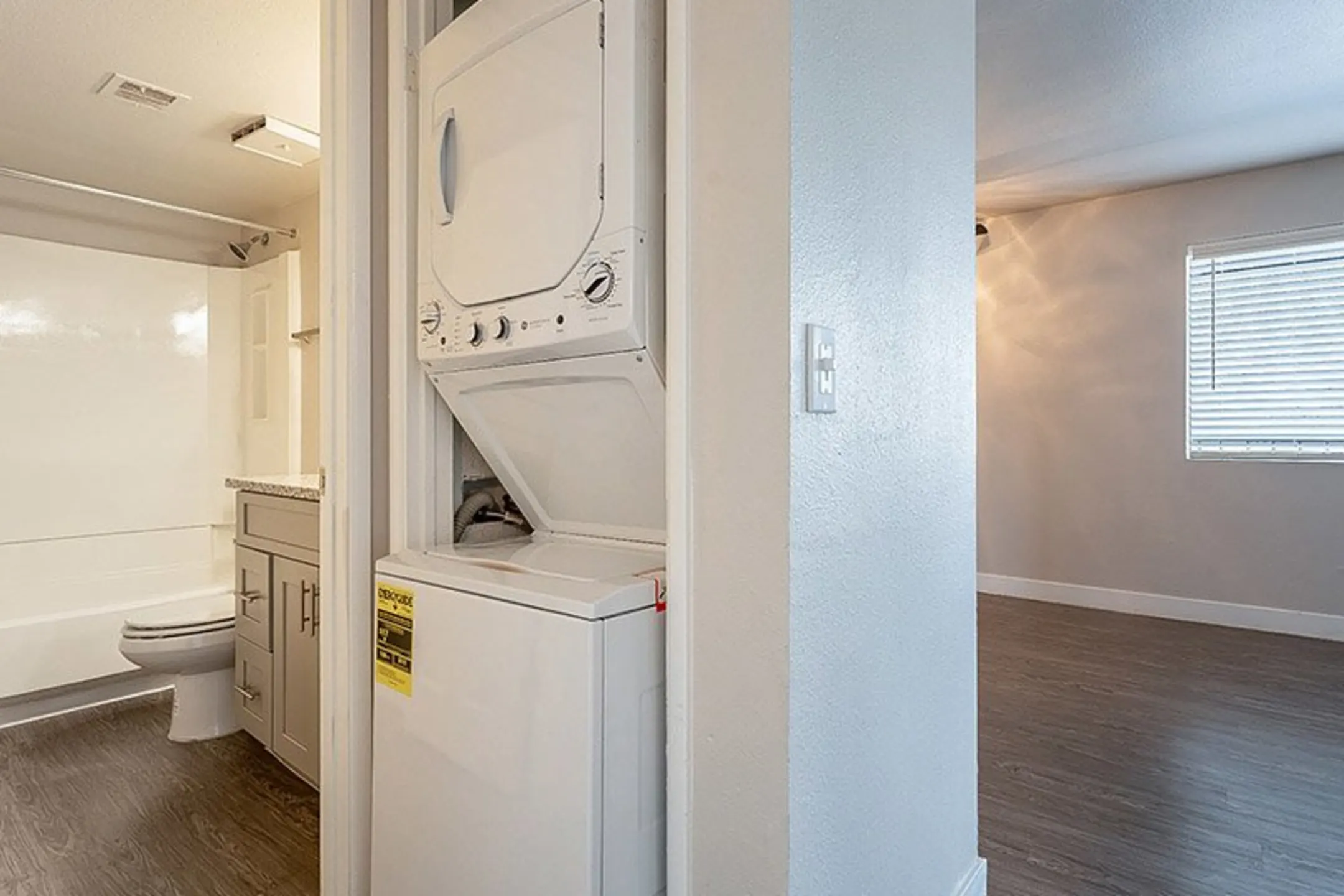 Portola at Papago 3434 E McDowell Rd Phoenix, AZ Apartments for