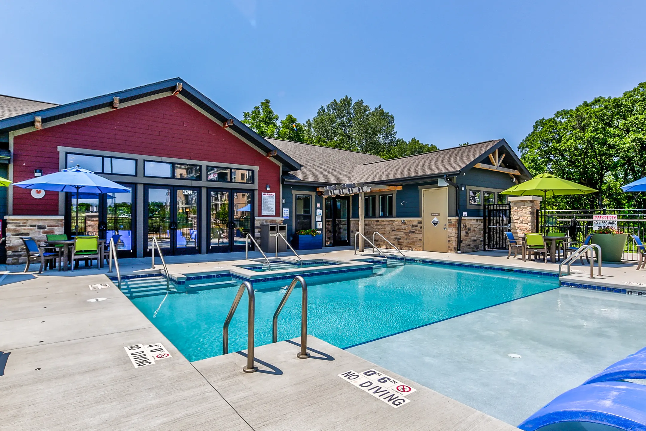 Pool - Hidden Creek Residences - Madison, WI