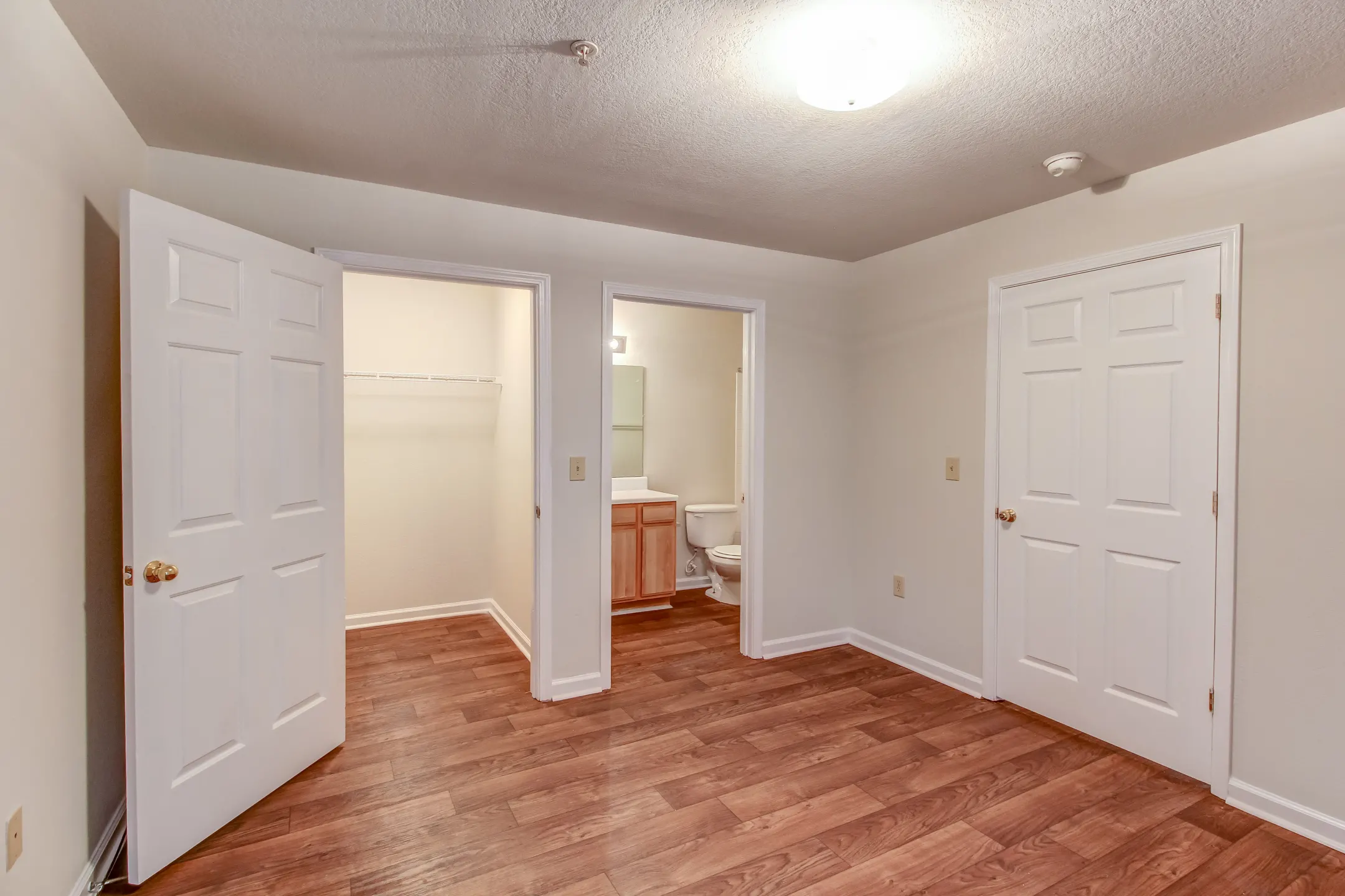 Plymouth Ridge Apartments Apartments Johnson City, TN 37601