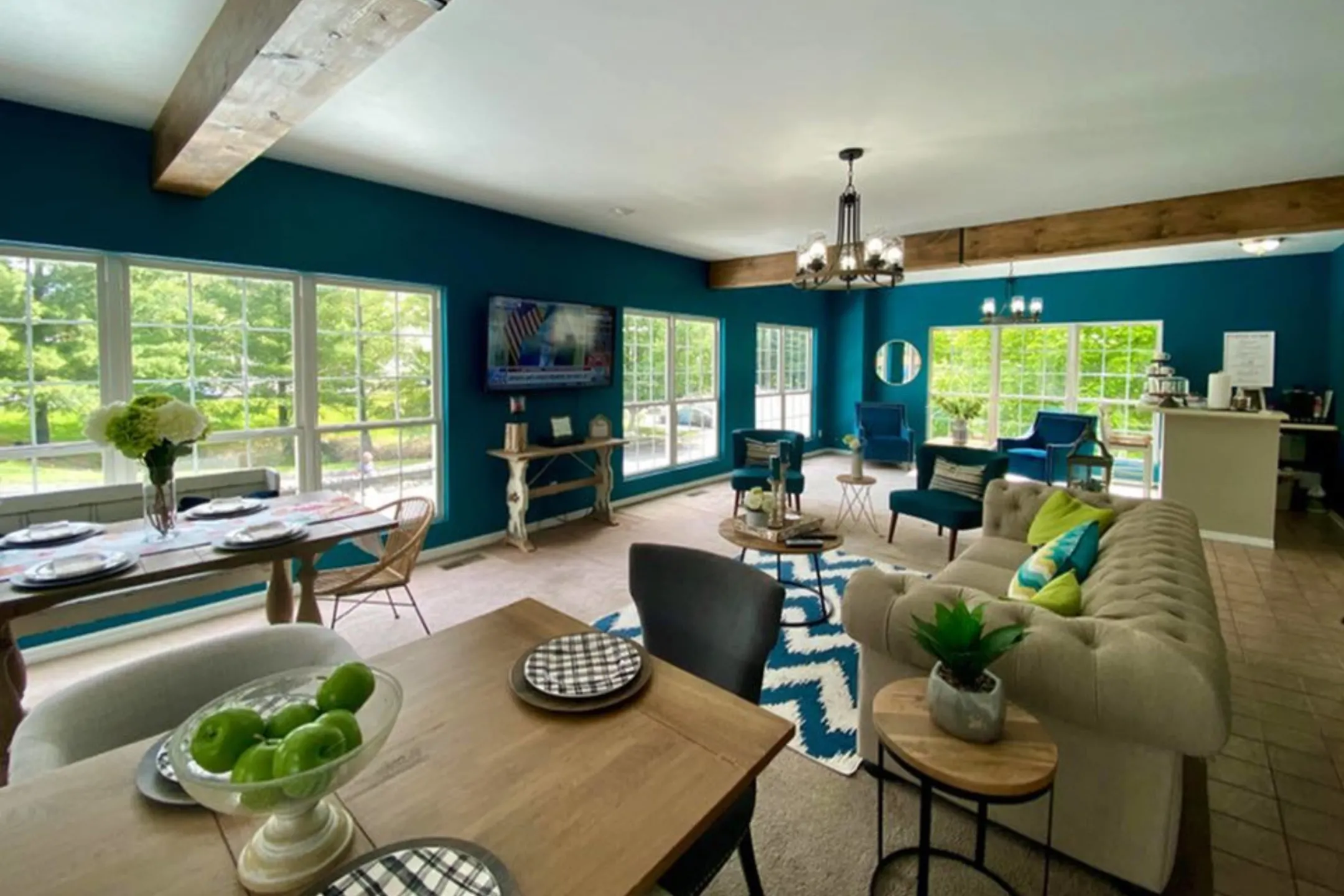 Living Room - Apple Villa Apartments - Blountville, TN