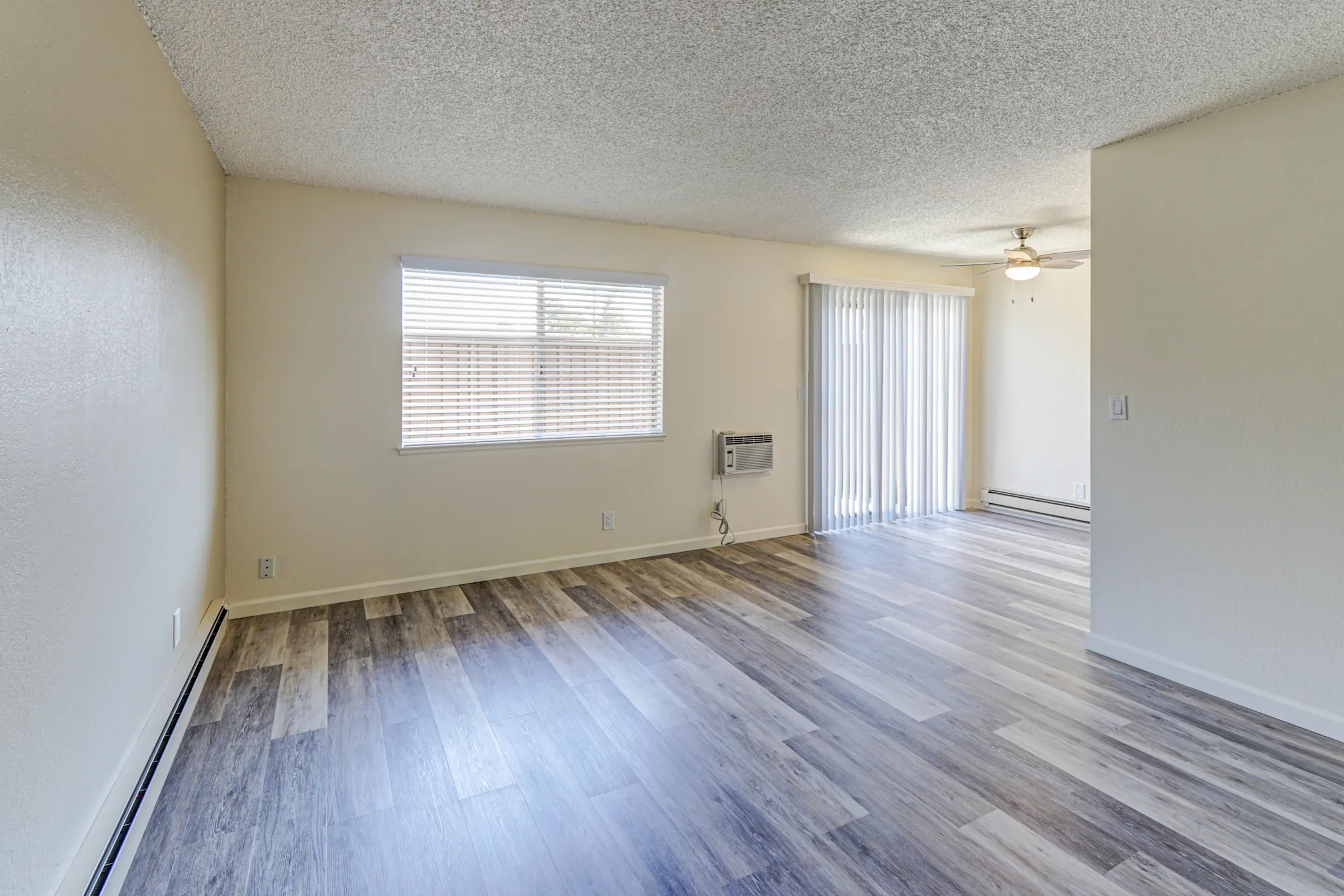 Moorpark Garden Apartments 2966 Moorpark Ave San Jose, CA Apartments for Rent Rent.