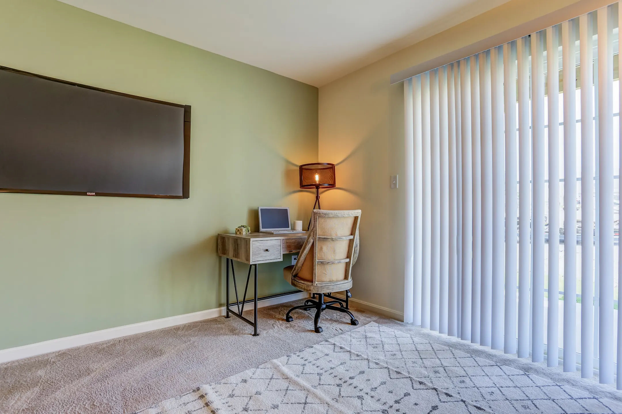 Living Room - Hampden Greene - Enola, PA