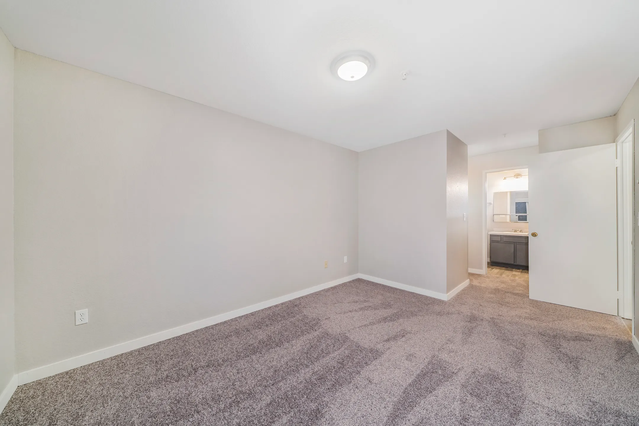 Samish Bay Flats Apartments Mount Vernon, WA 98274