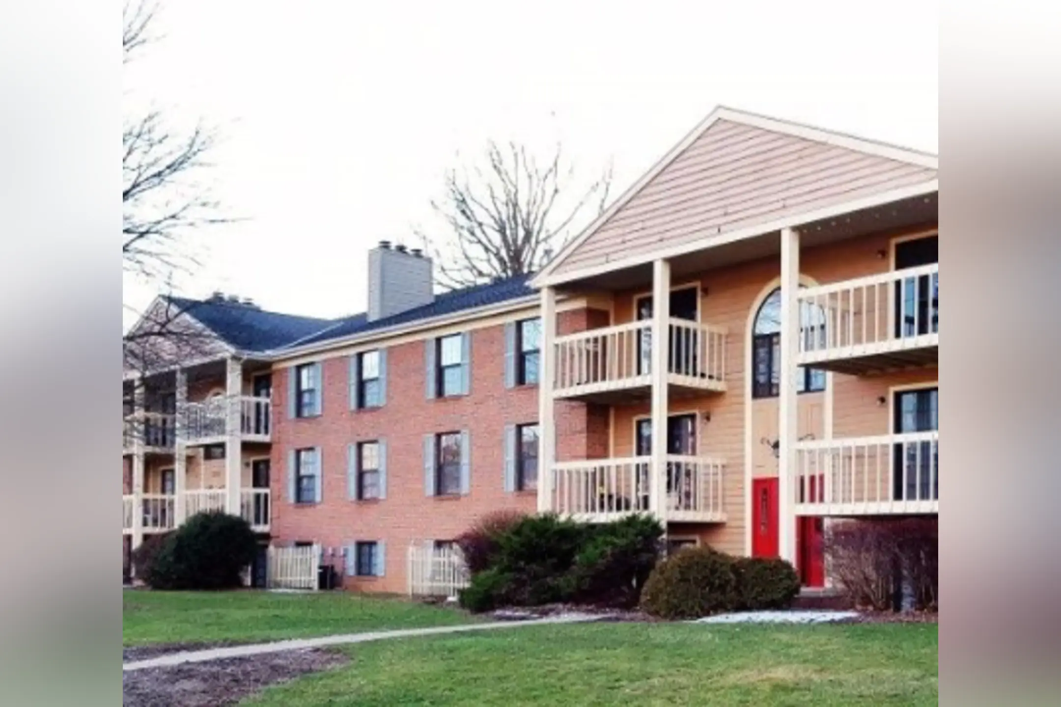 Williamsburg Suites & Garden Apartments Apartments North Canton, OH 44720