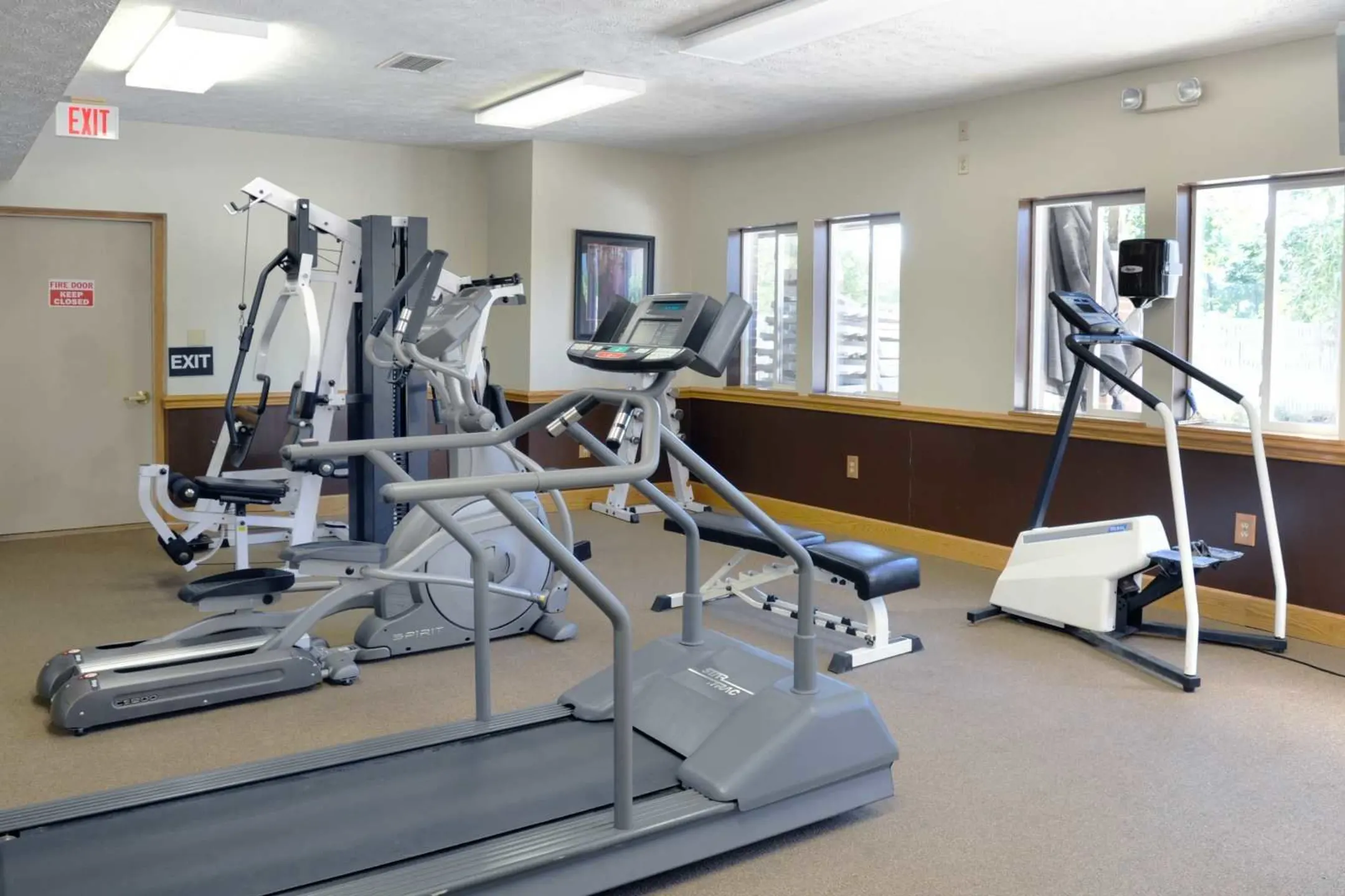 Fitness Weight Room - Bridgewater Park Apartments - Stow, OH