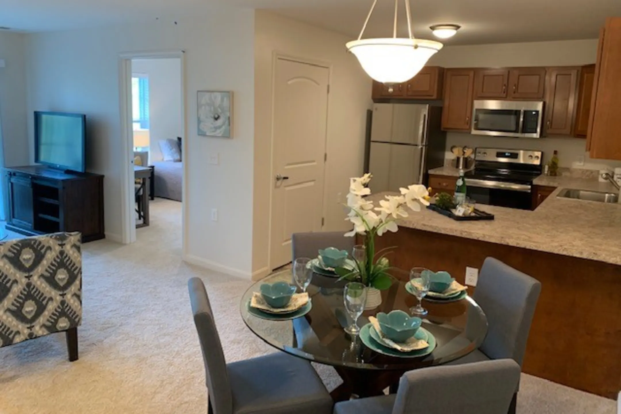 Lyndon Square 55+ Senior Apartments 911 Ormsby Lane Louisville, KY