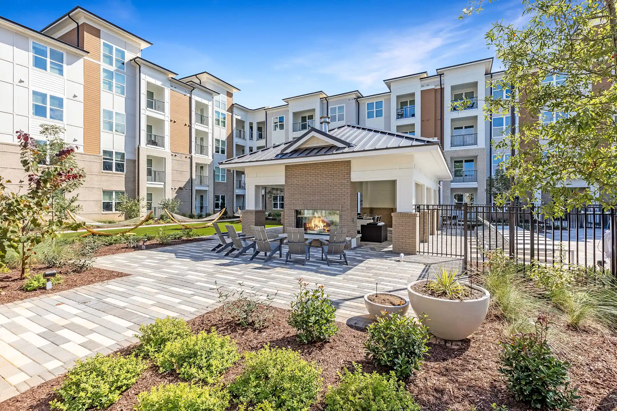 Bainbridge Cary Apartments Cary, NC 27513